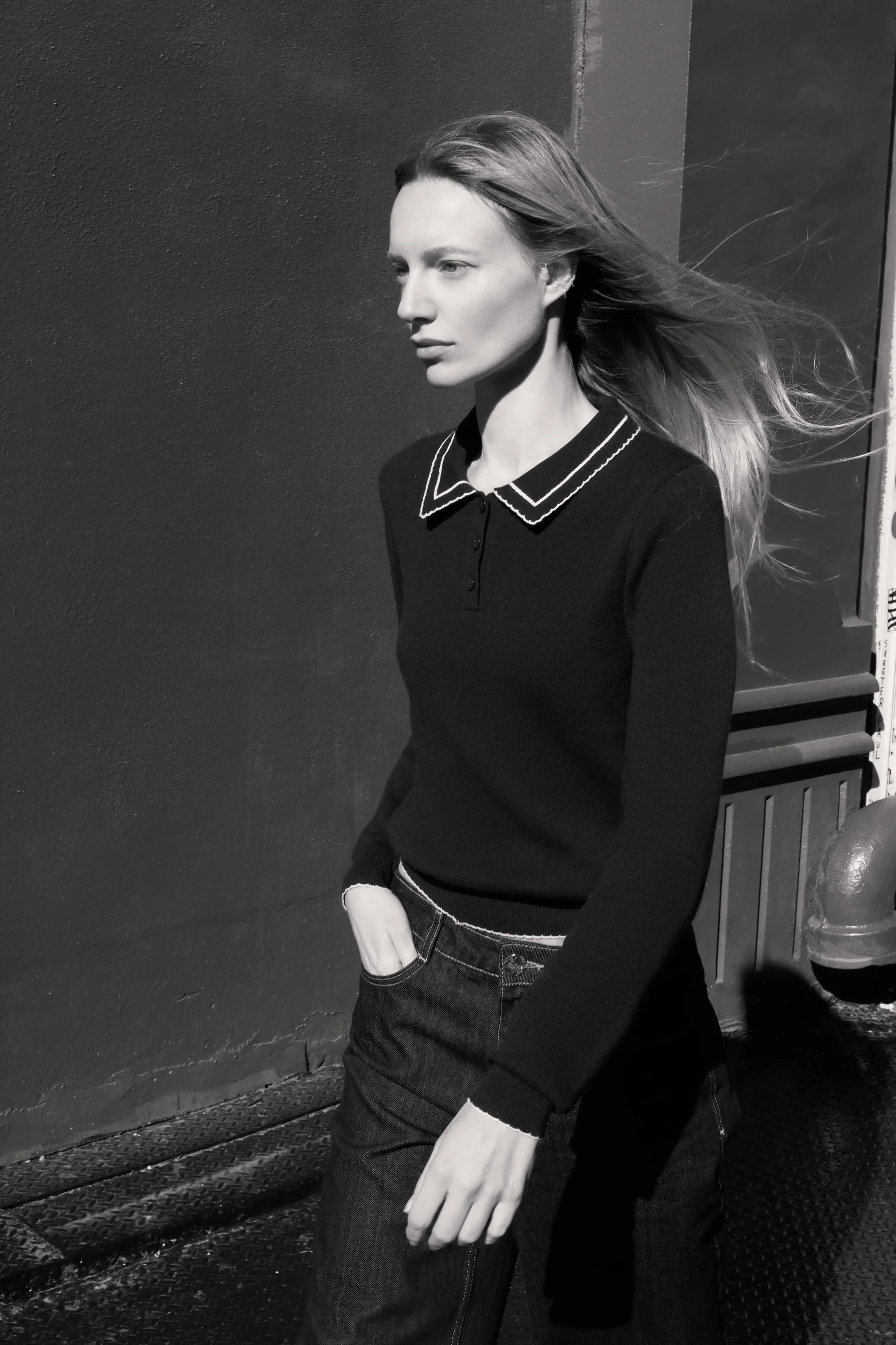 پولوشرت بافتنی با تزیینات متضاد پولوشرت بافتنی با تزیینات متضاد