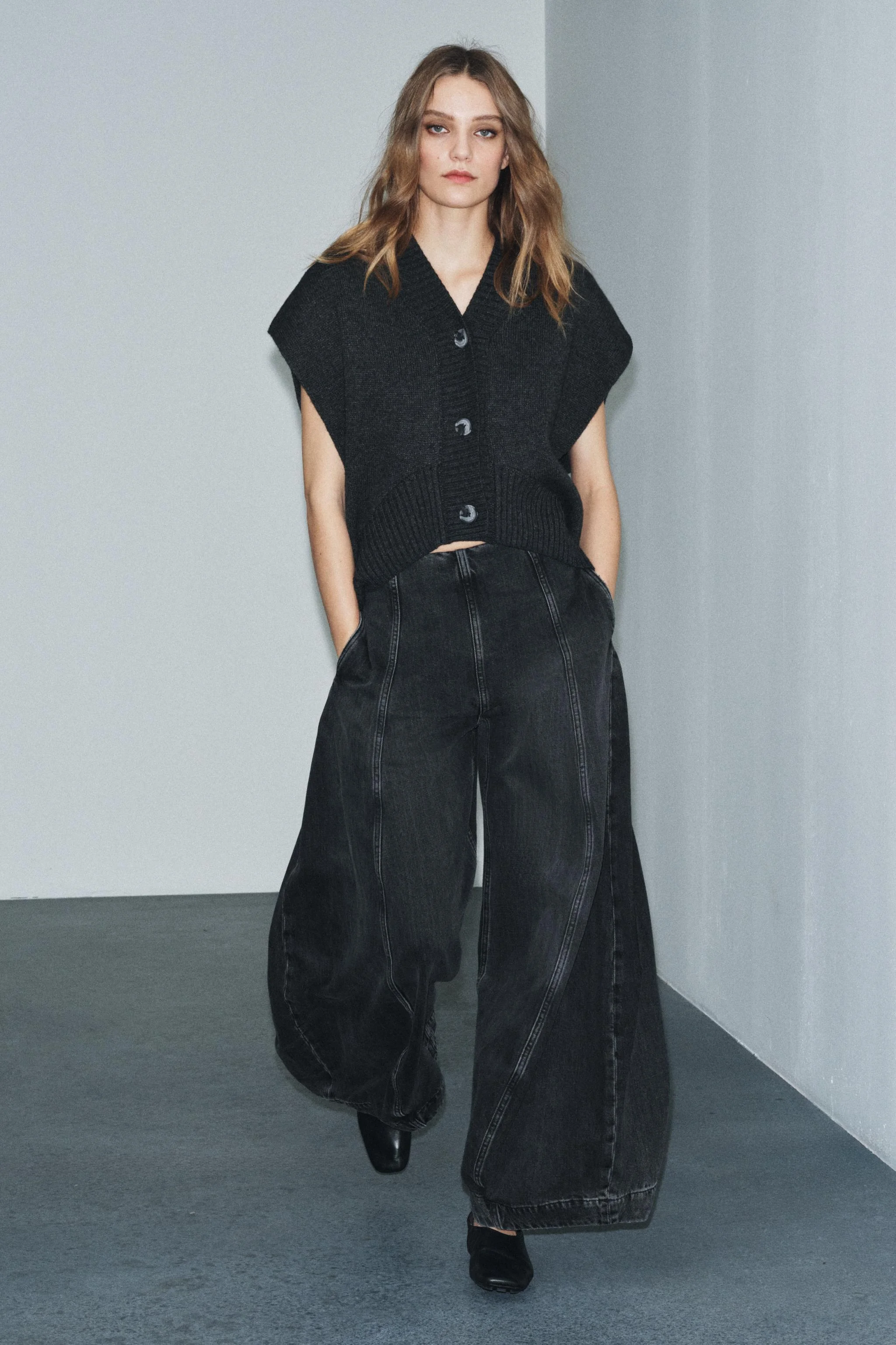 جلیقه پشمی بزرگ