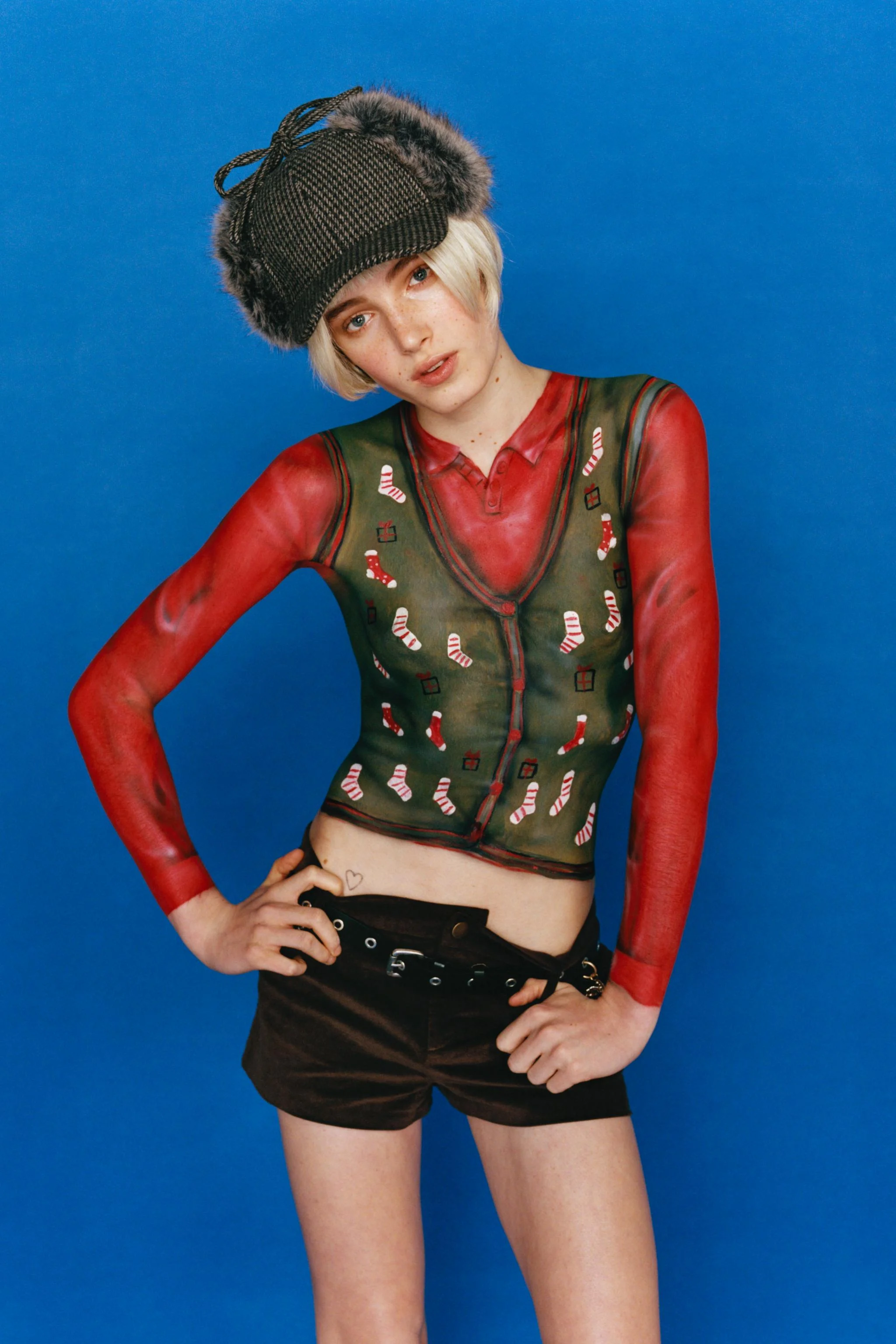 جلیقه بافتنی گلدوزی شده