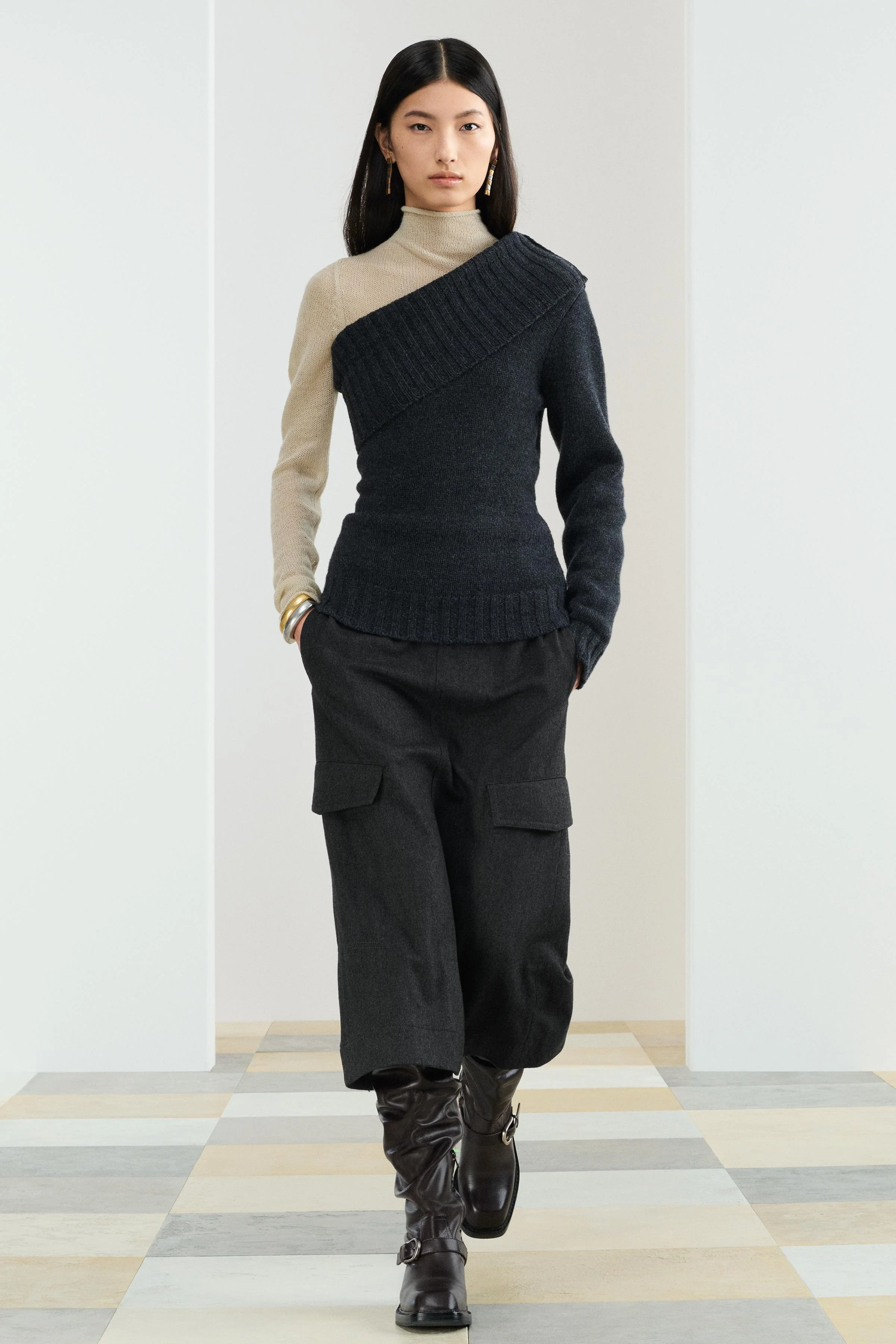 ژاکت بافتنی SLV KNT SMMTRC ژاکت بافتنی SLV KNT SMMTRC