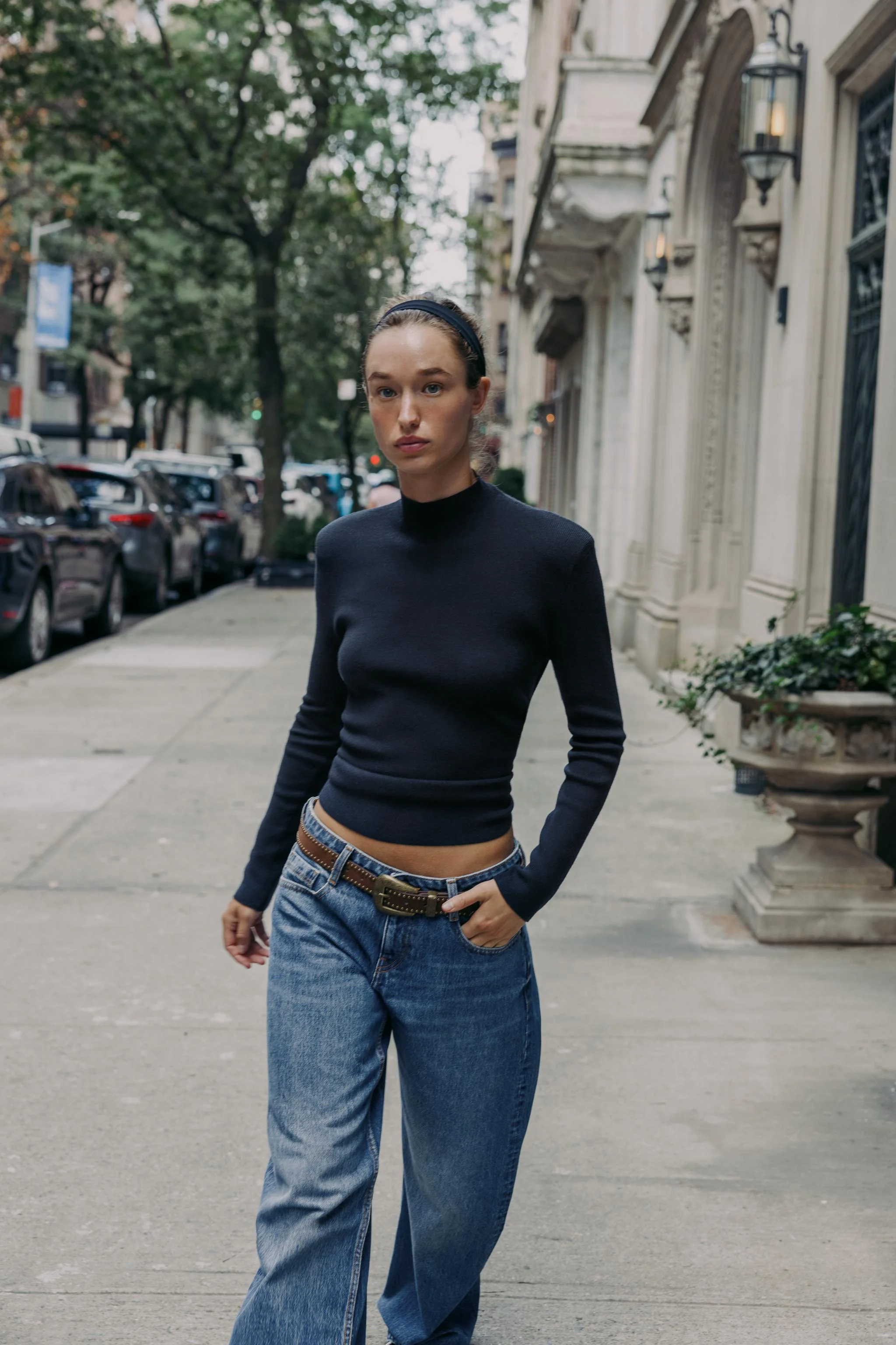 پلیور بافتنی با پشت باز پلیور بافتنی با پشت باز