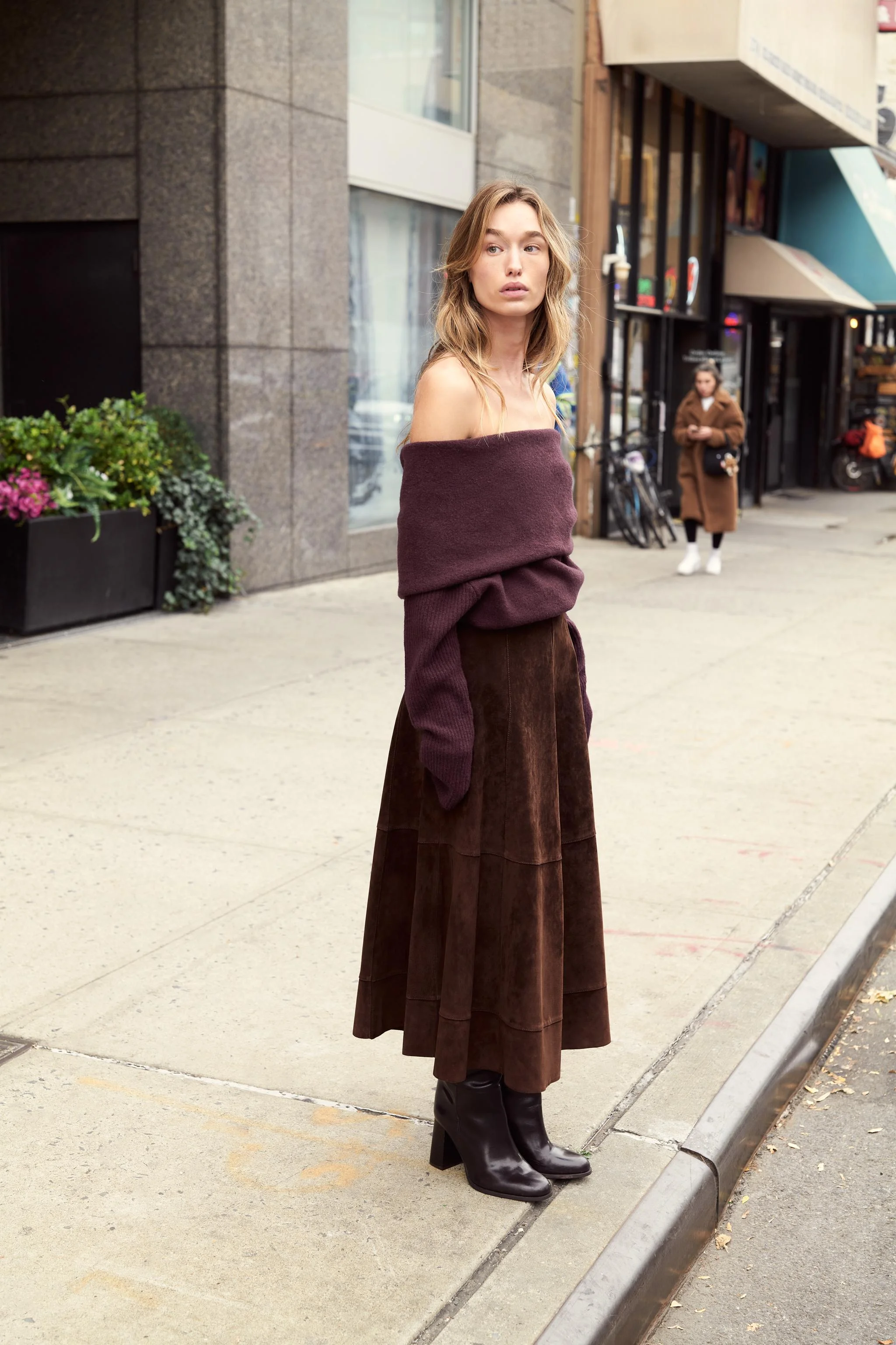 پلیور بافت ساده یقه صاف