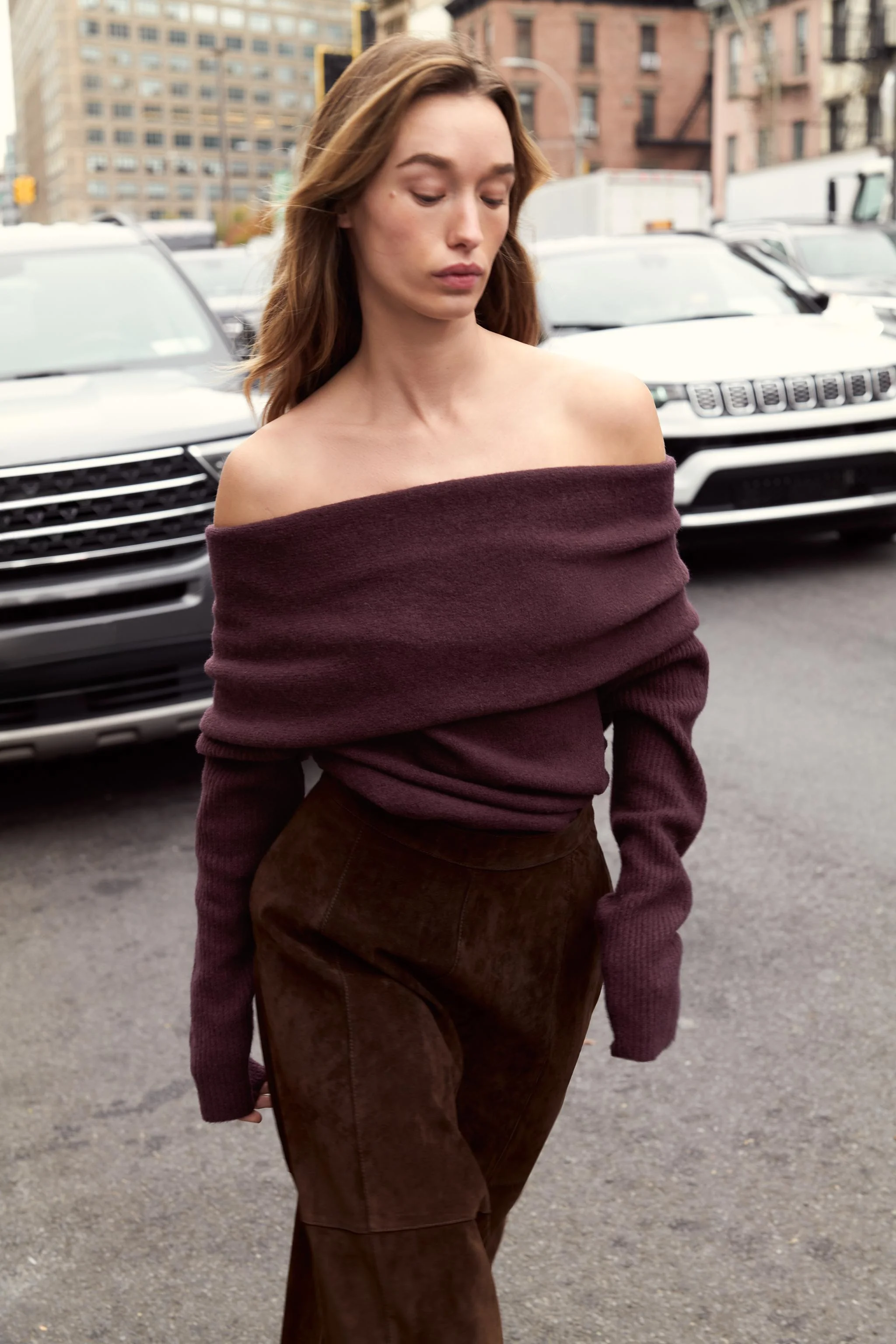 پلیور بافت ساده یقه صاف پلیور بافت ساده یقه صاف