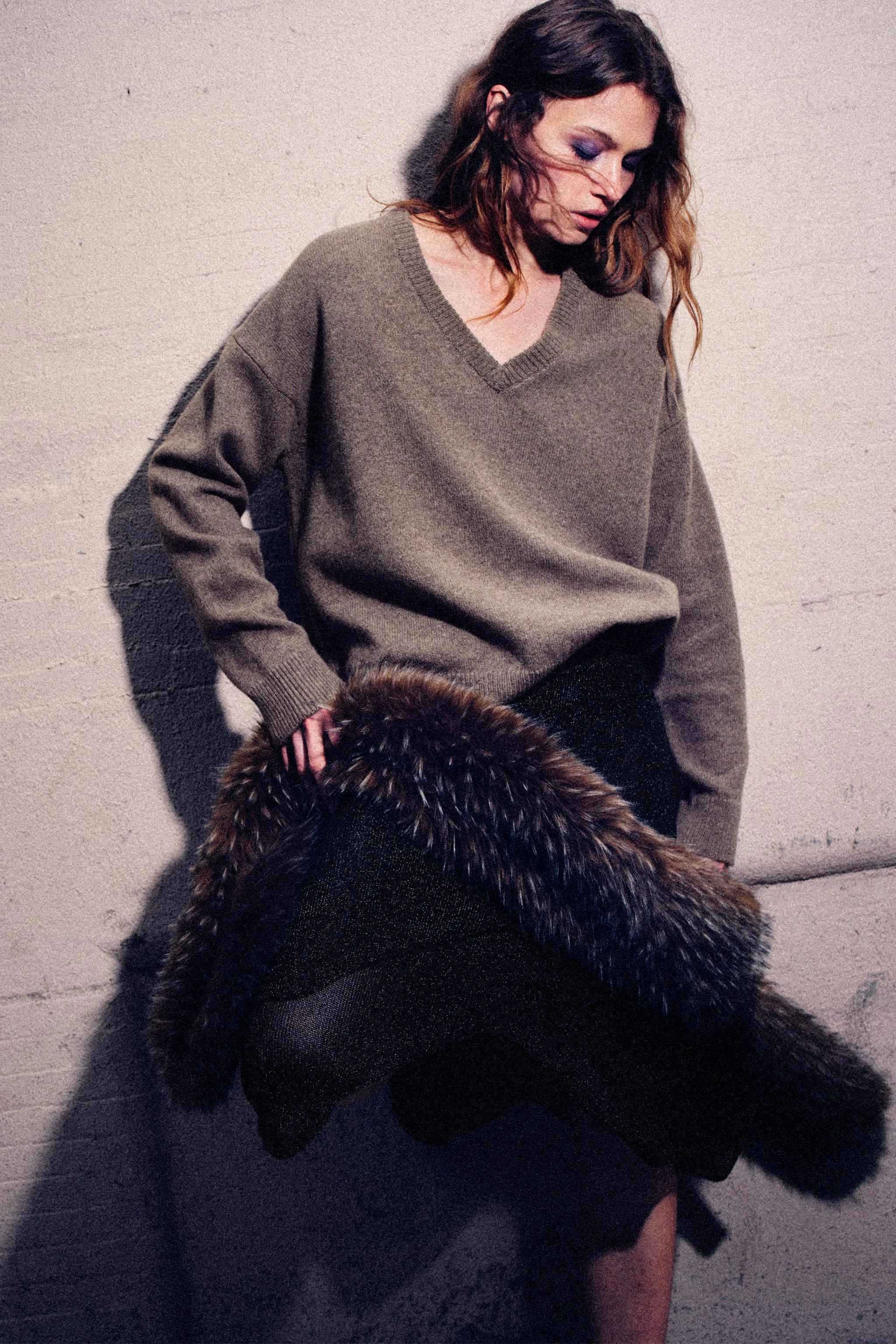 پلیور بافت ساده یقه هفت با الیاف کشمیر و پشم