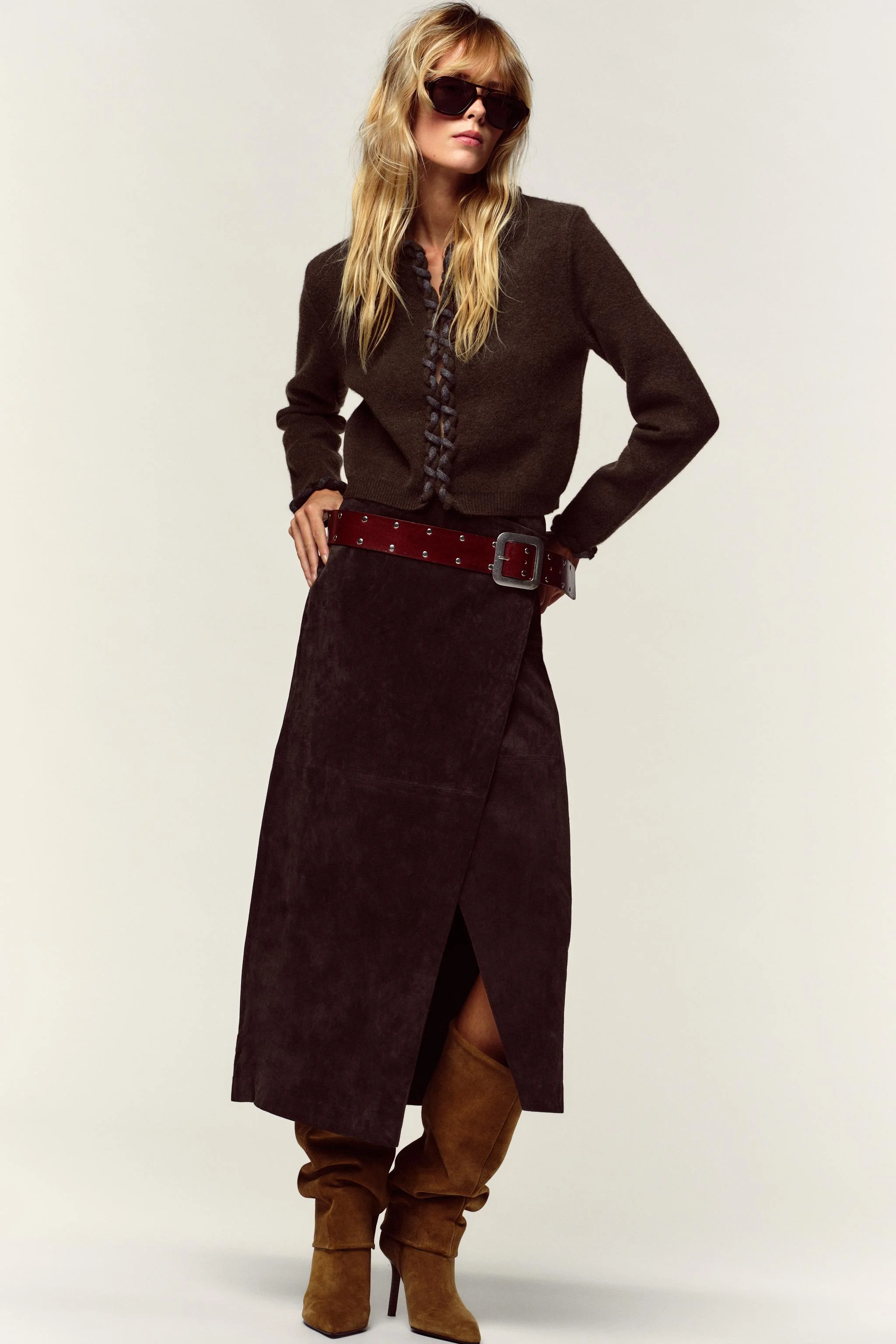 ژاکت با تزیینات بافته شده