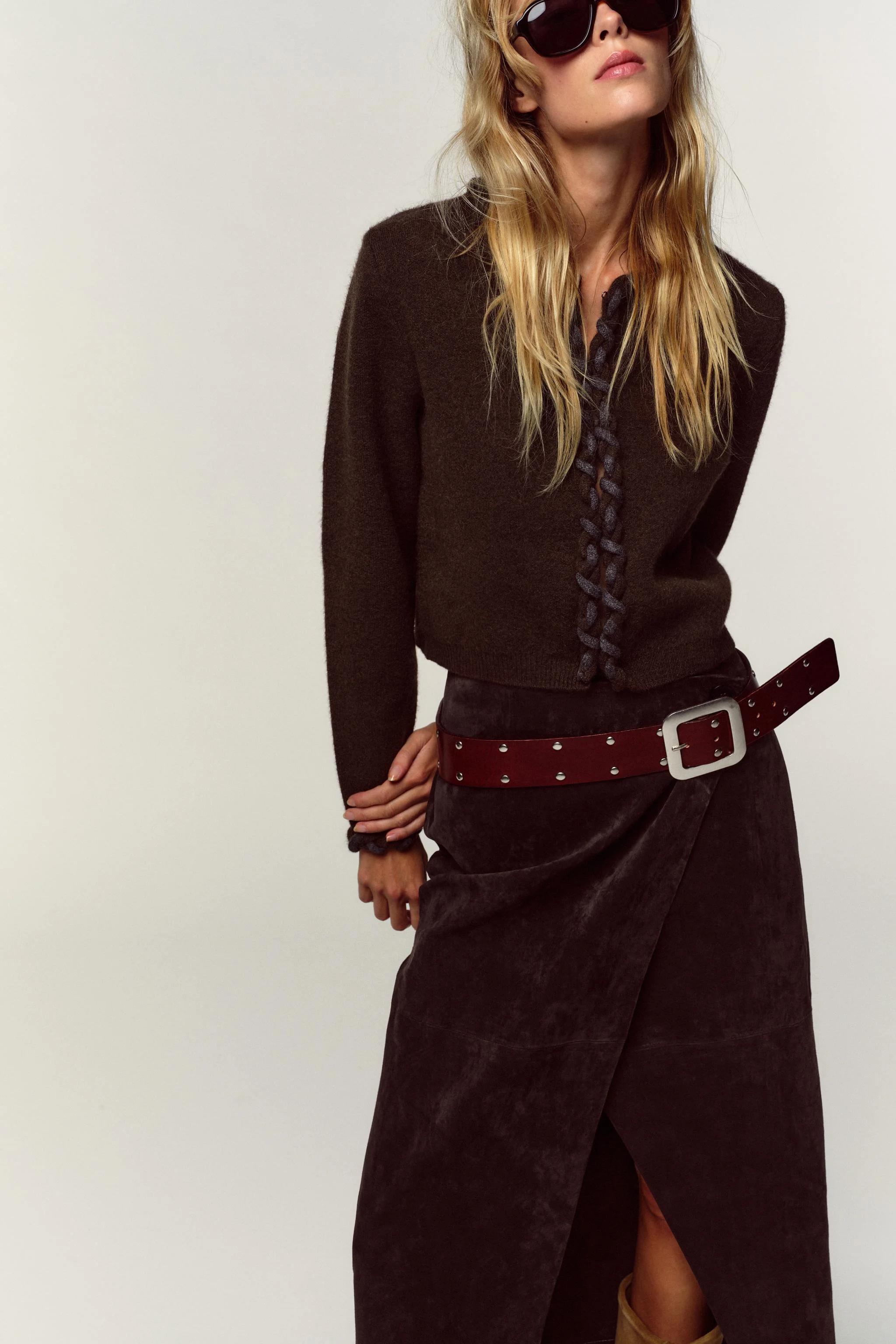 ژاکت با تزیینات بافته شده