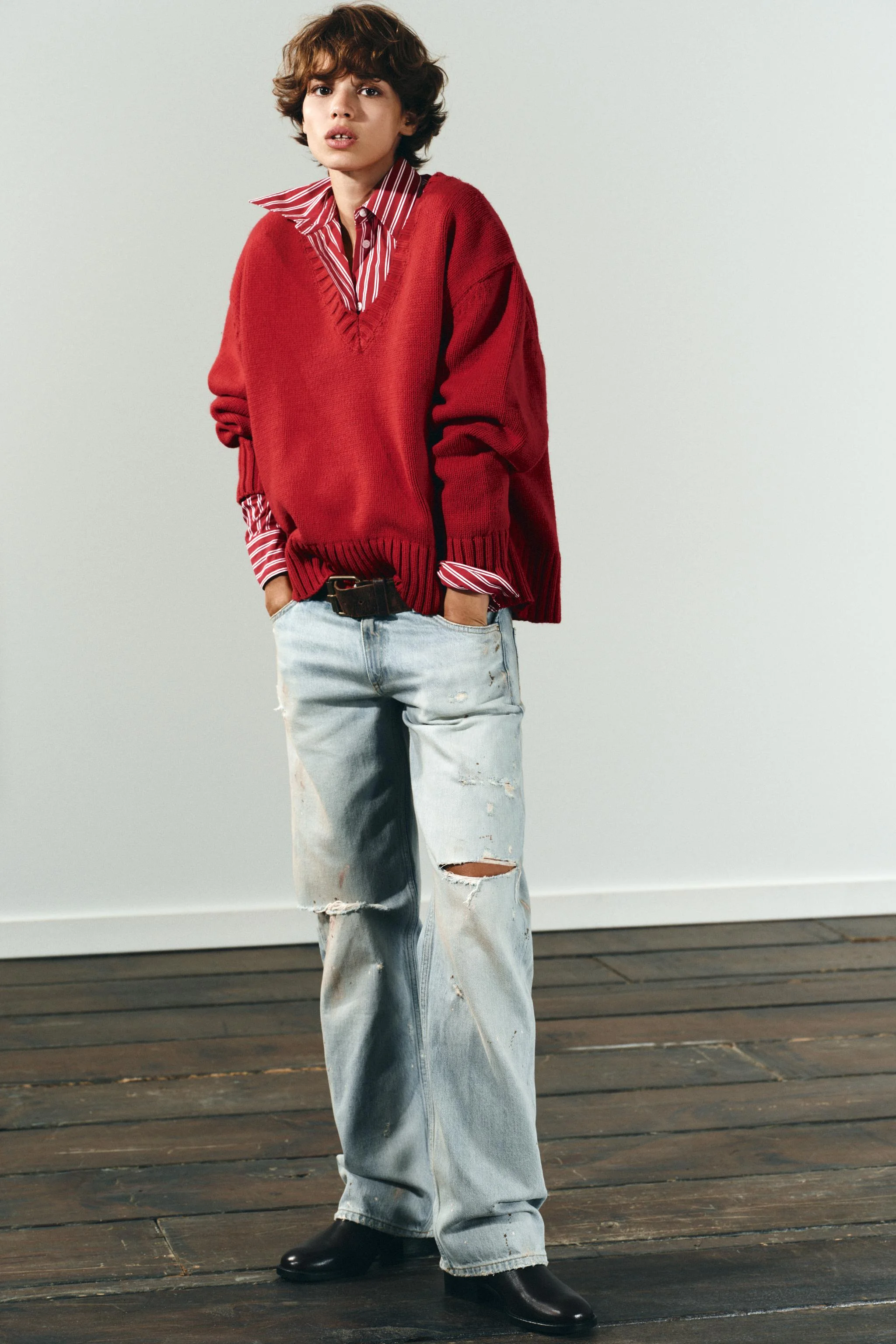 پلیور بافتنی بزرگ پلیور بافتنی بزرگ