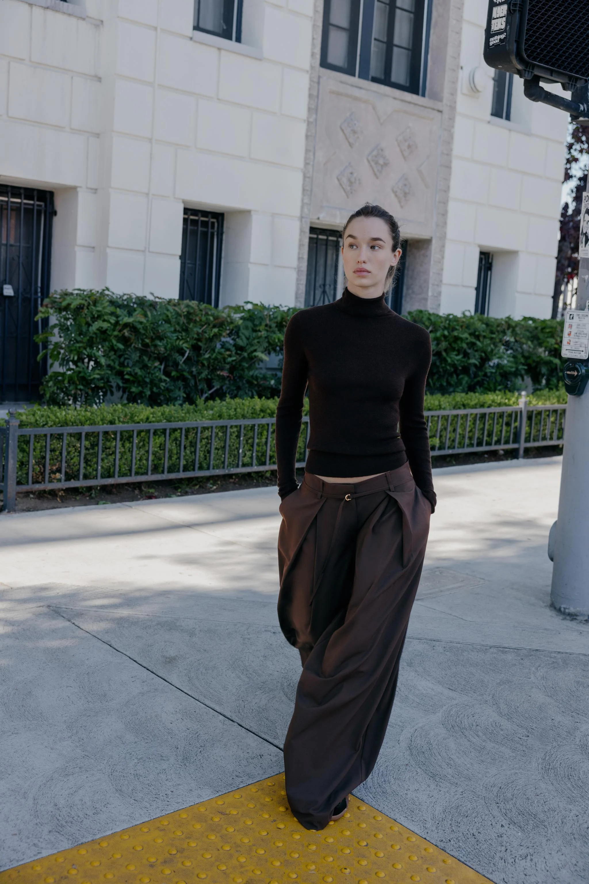 پلیور بافتنی یقه اسکی پشمی پلیور بافتنی یقه اسکی پشمی