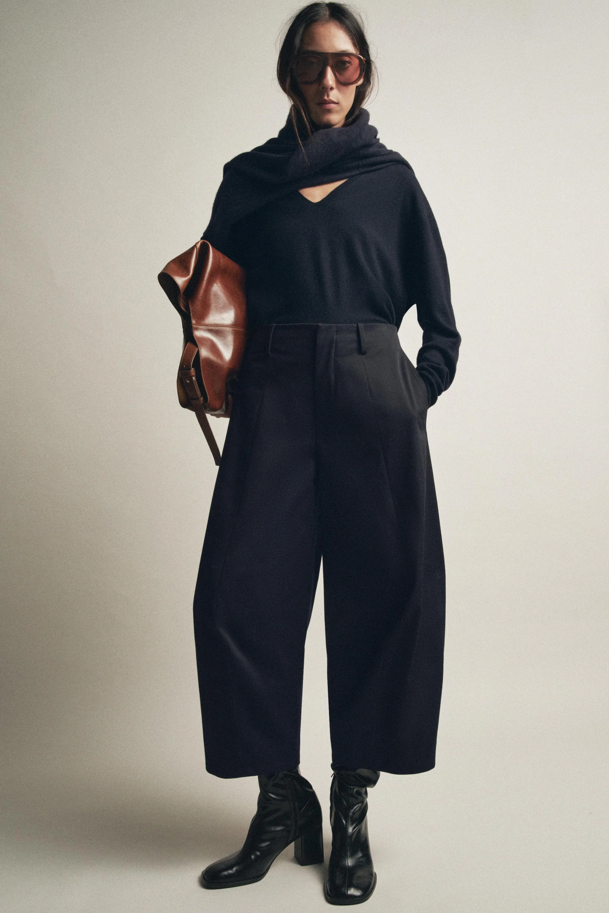 پلیور یقه هفت پشمی بسیار نرم پلیور یقه هفت پشمی بسیار نرم