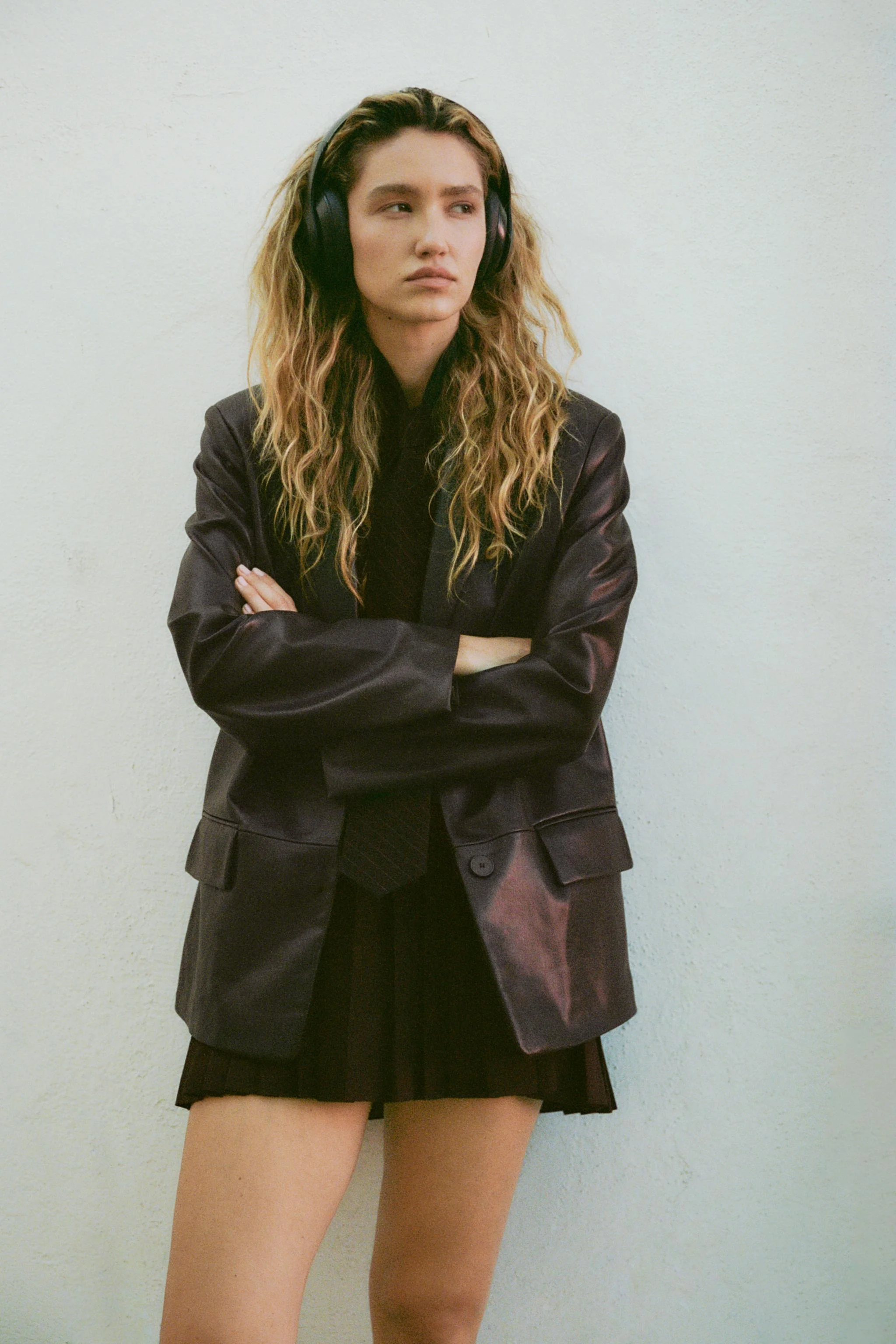 کت تک چرم مصنوعی با برش راسته کت تک چرم مصنوعی با برش راسته