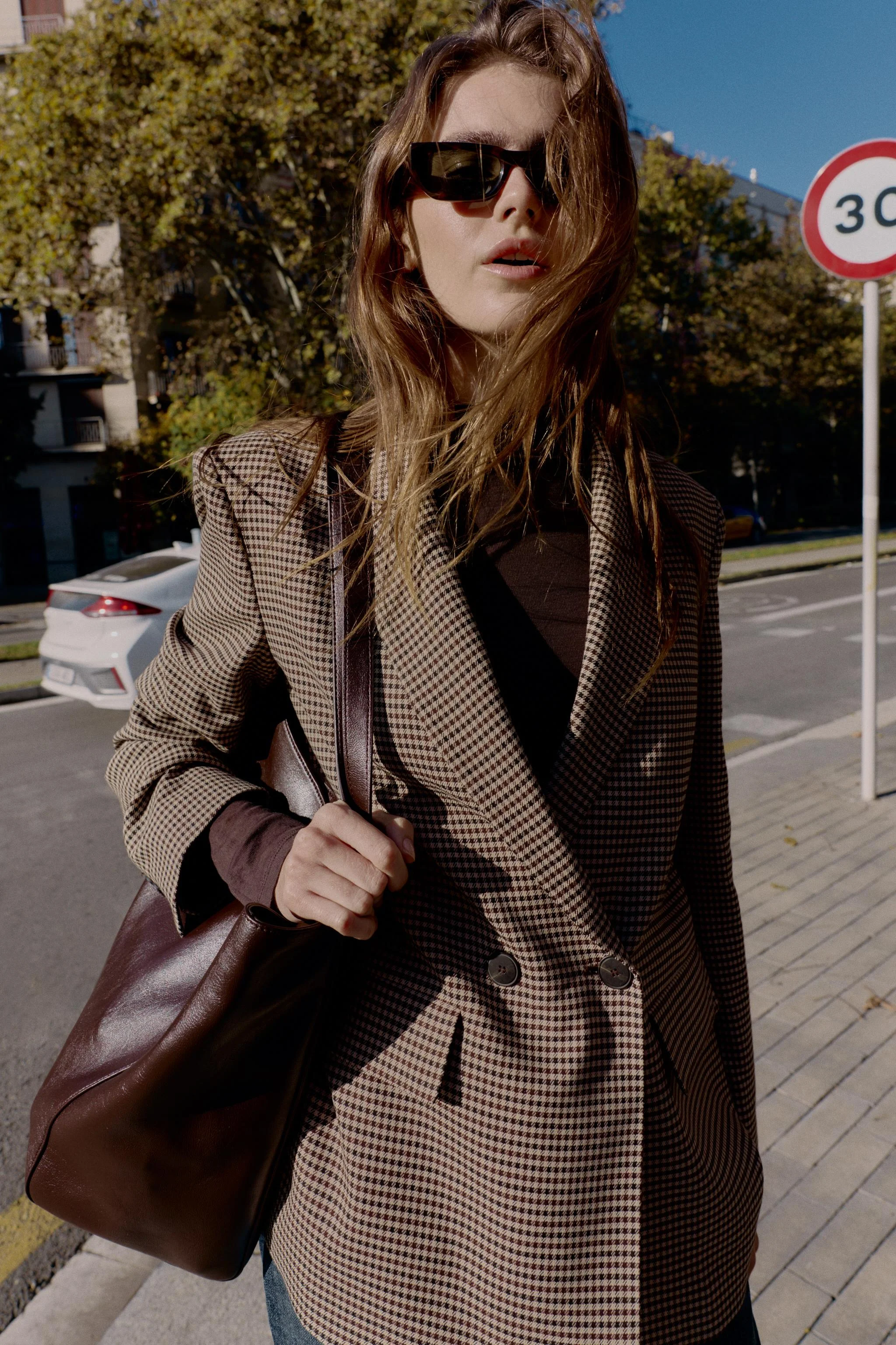 کت بلیزر اورسایز دکمه دوبل کت بلیزر اورسایز دکمه دوبل