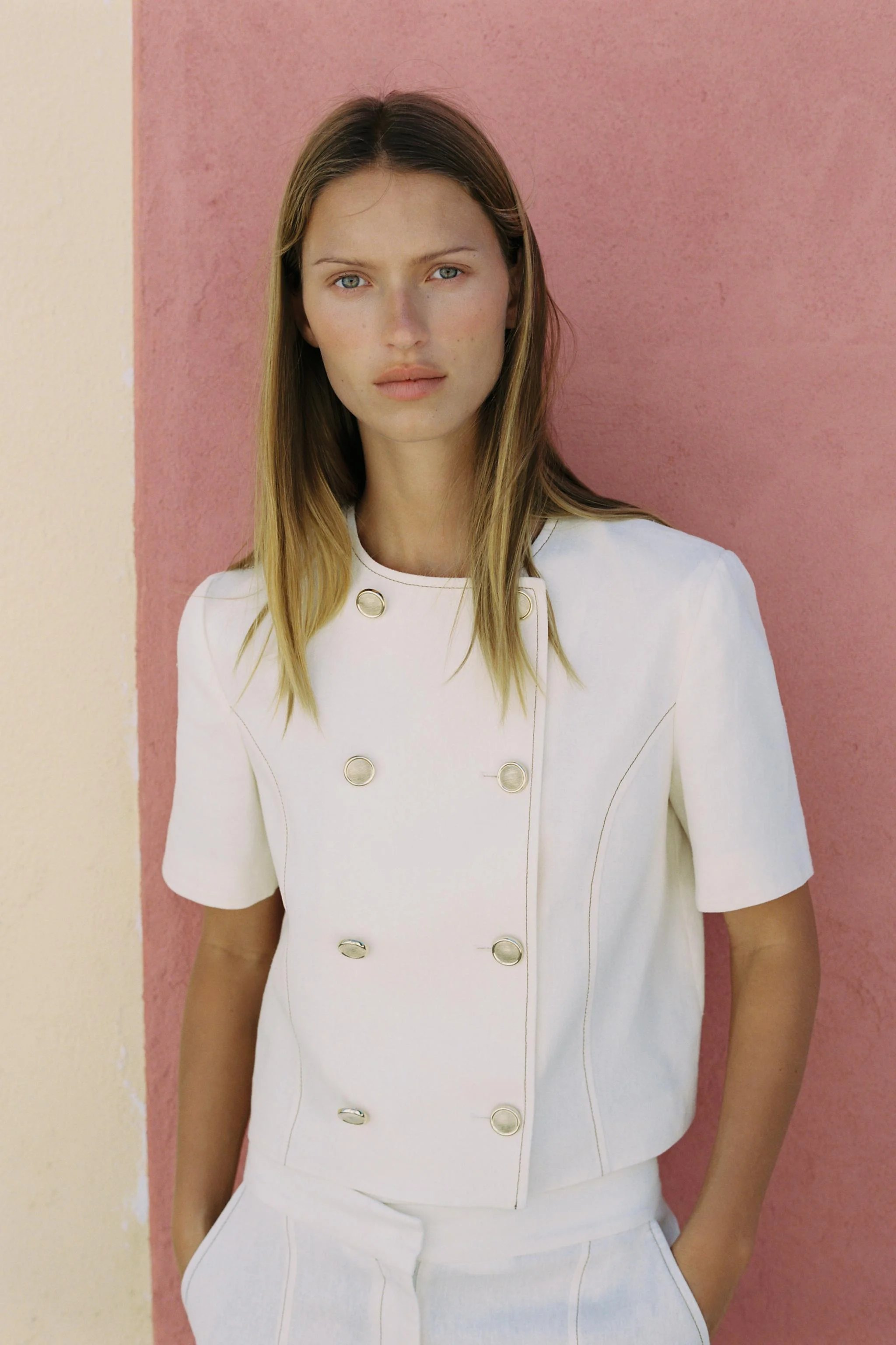 کت تک آستین کوتاه با ترکیب پارچه کتان کت تک آستین کوتاه با ترکیب پارچه کتان