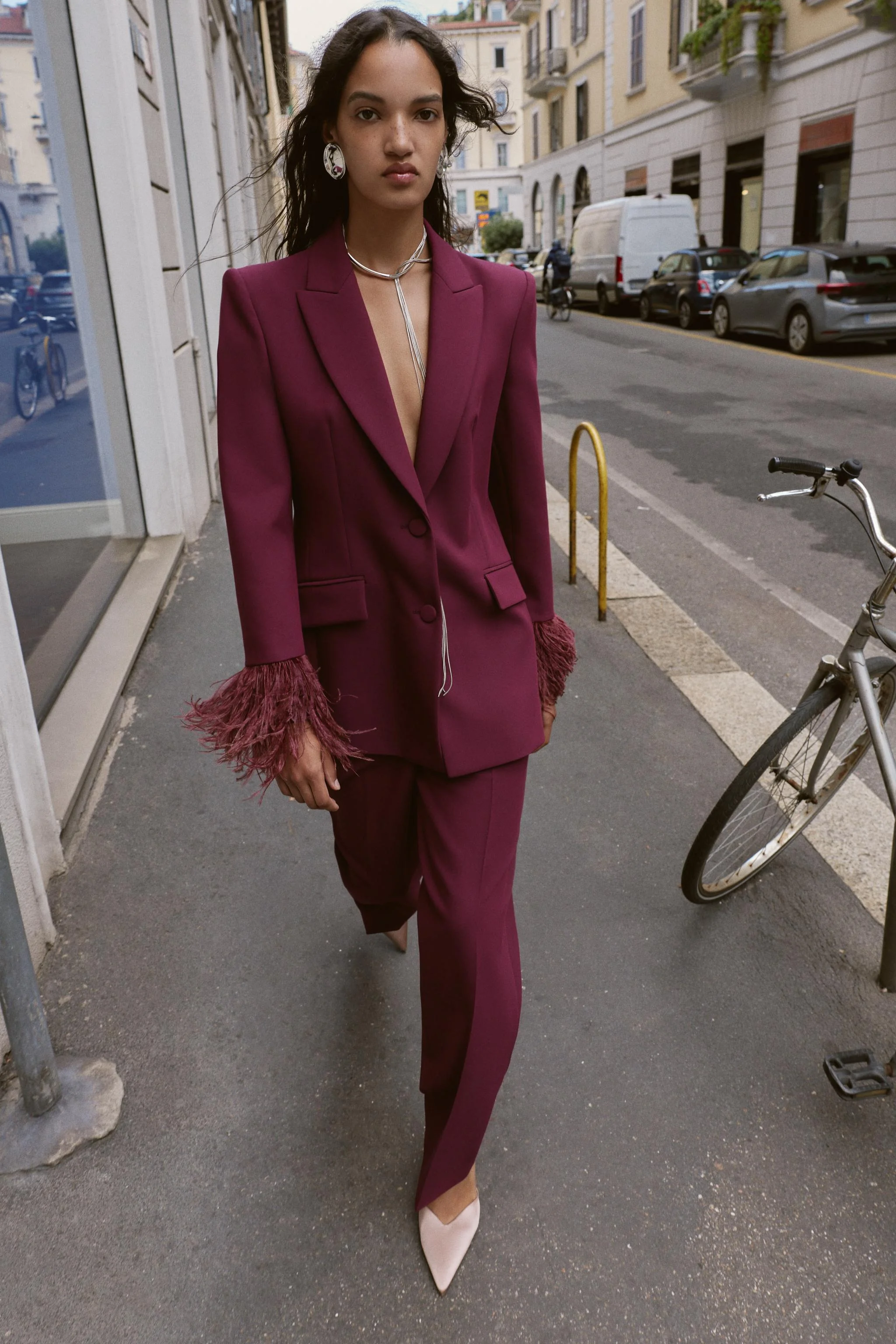 کت بلیزر آستین پر دار