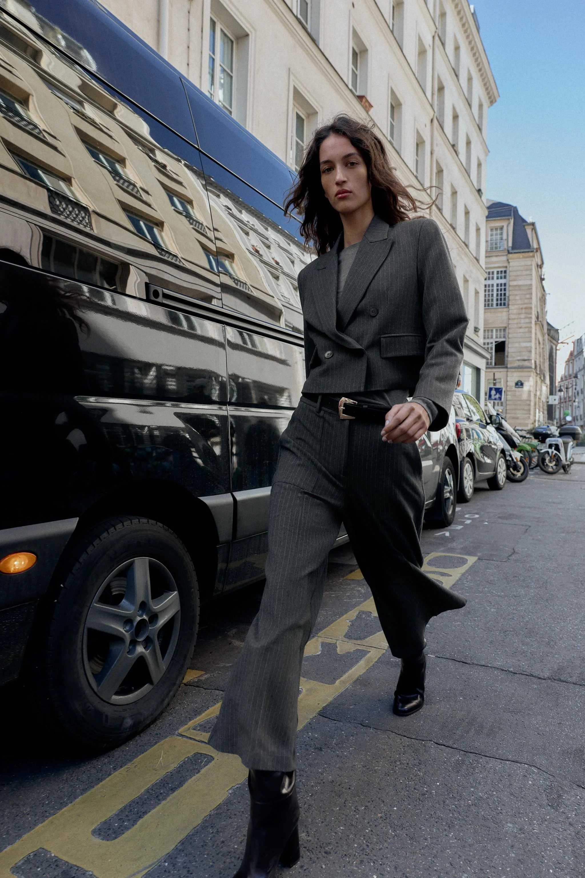 کت بلیزر کوتاه راه راه دکمه دوبل