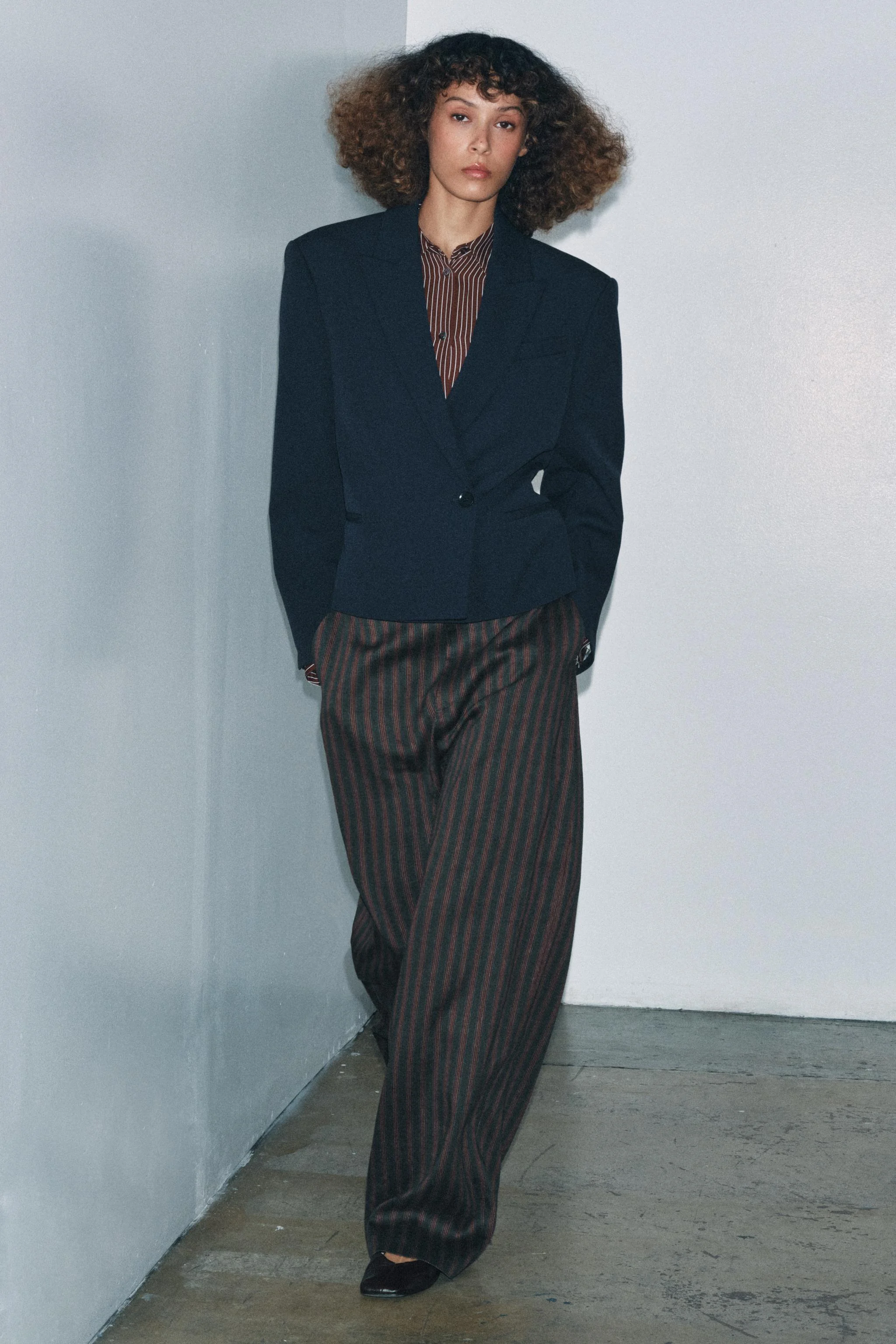 کت بلیزر کوتاه زنانه زارا کالکشن