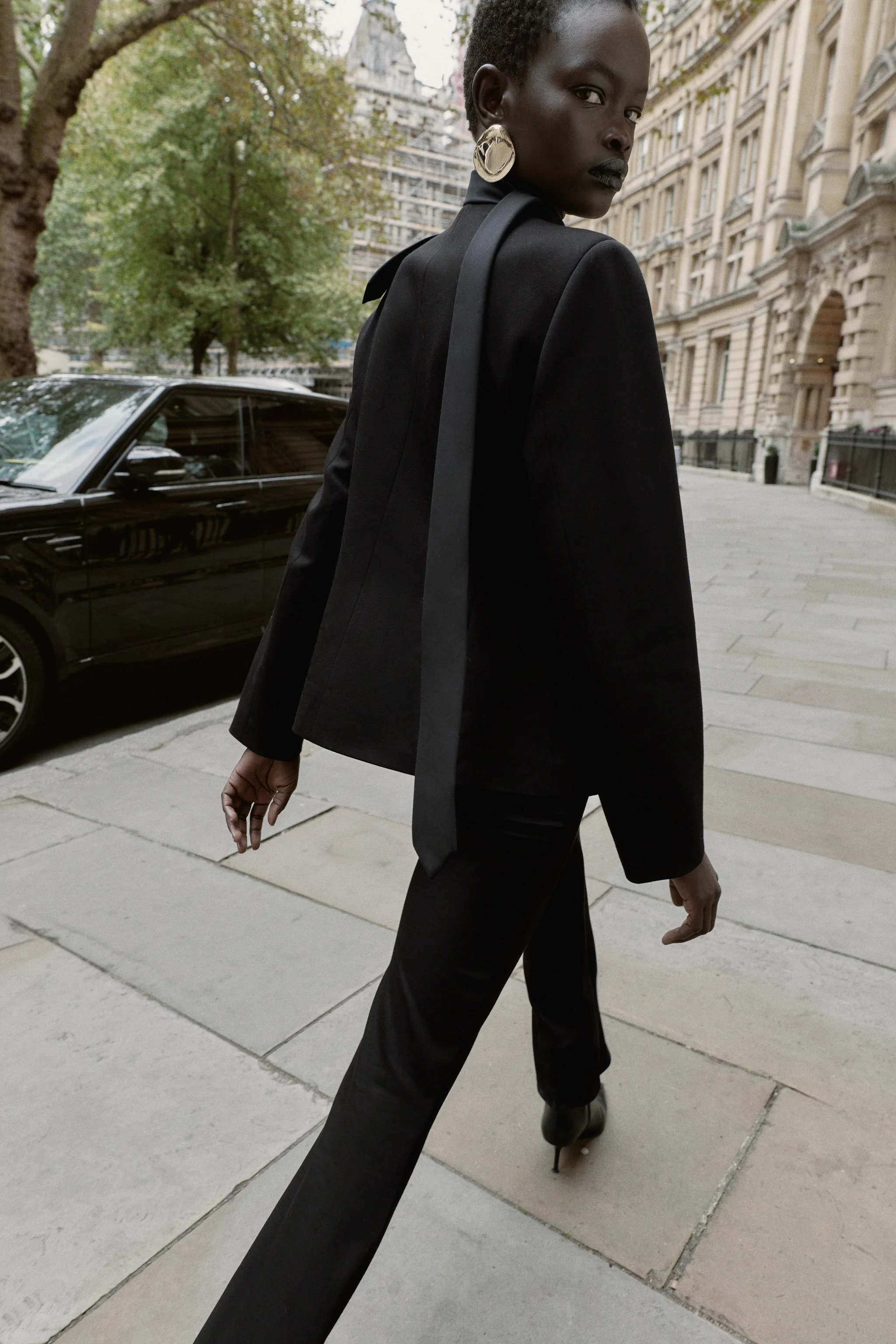 کت بلیزر کوتاه با اپل