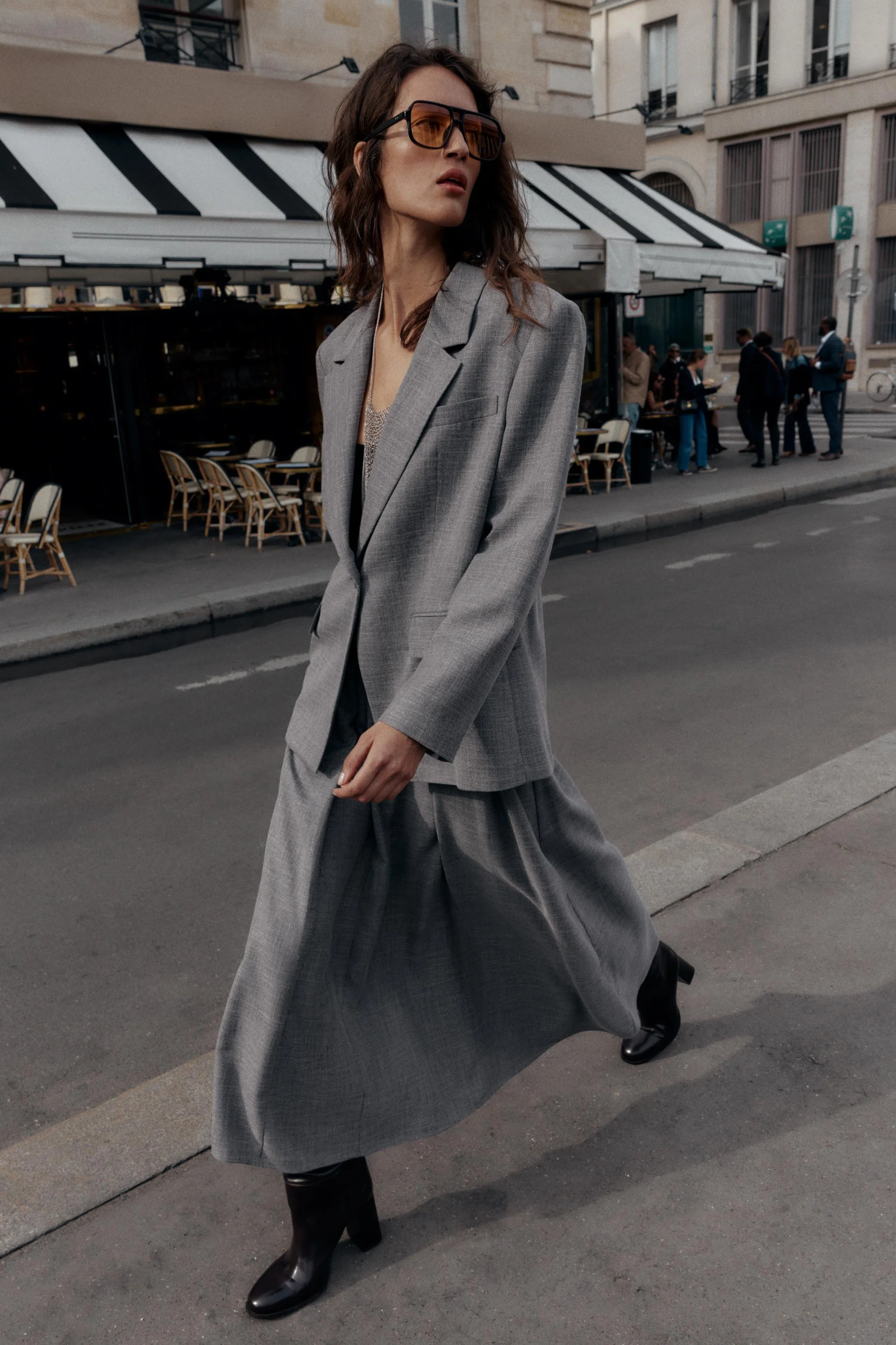 کت تک طرح شاه‌ماهی با اپل سرشانه