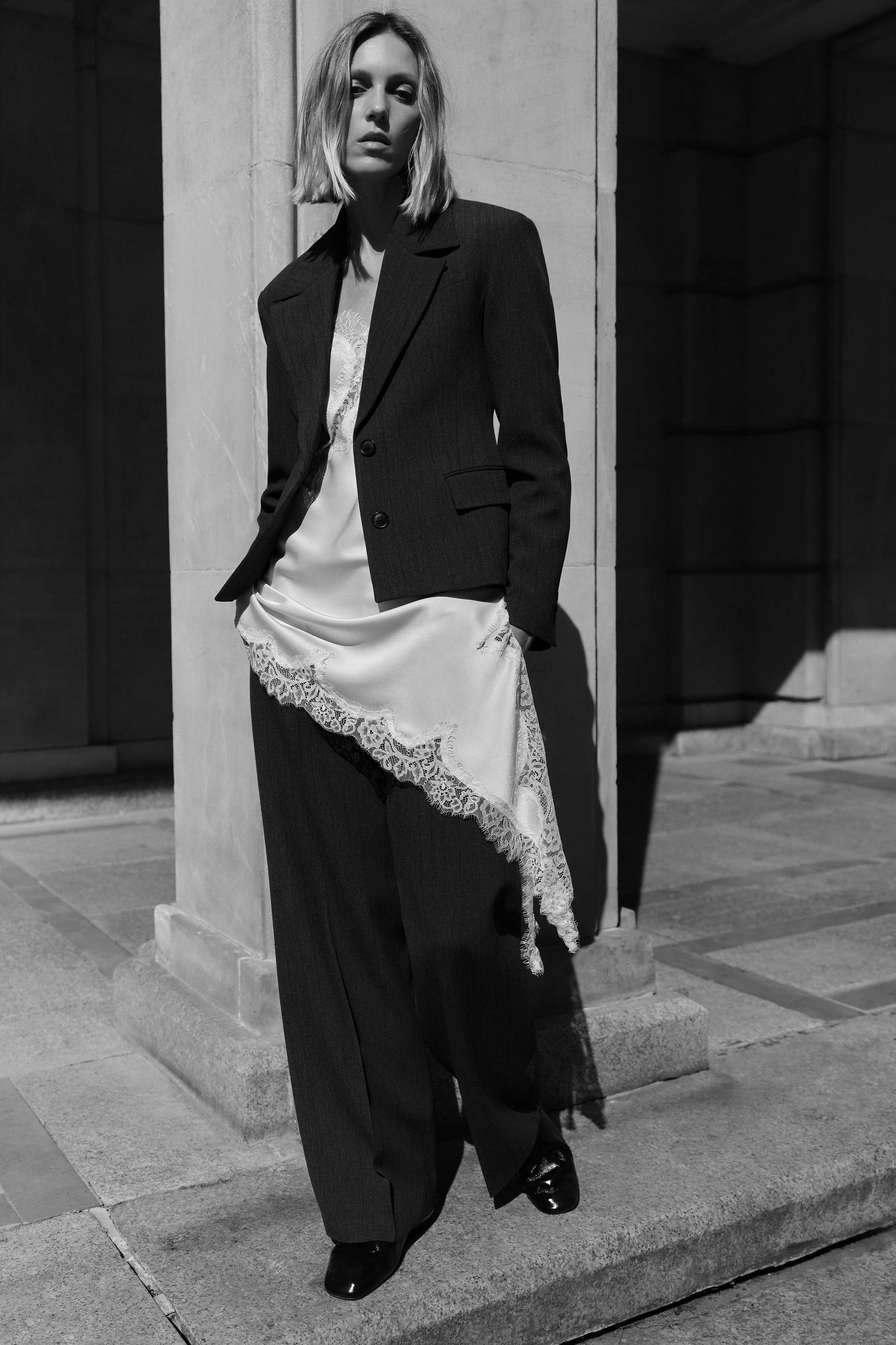 کت تک زنانه بافتدار ZW COLLECTION کت تک زنانه بافتدار ZW COLLECTION