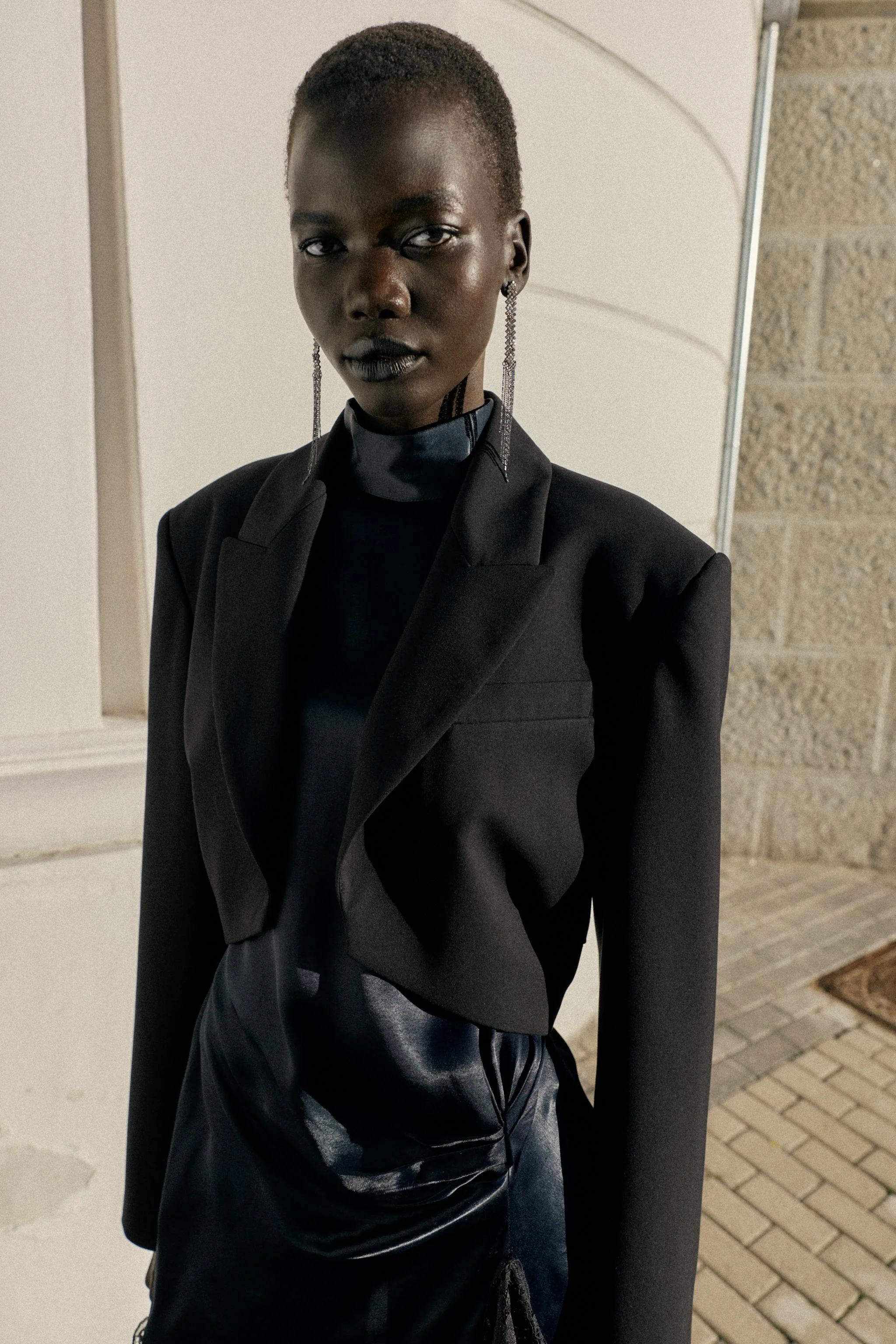 کت بلیزر کوتاه با اپل و پلیسه