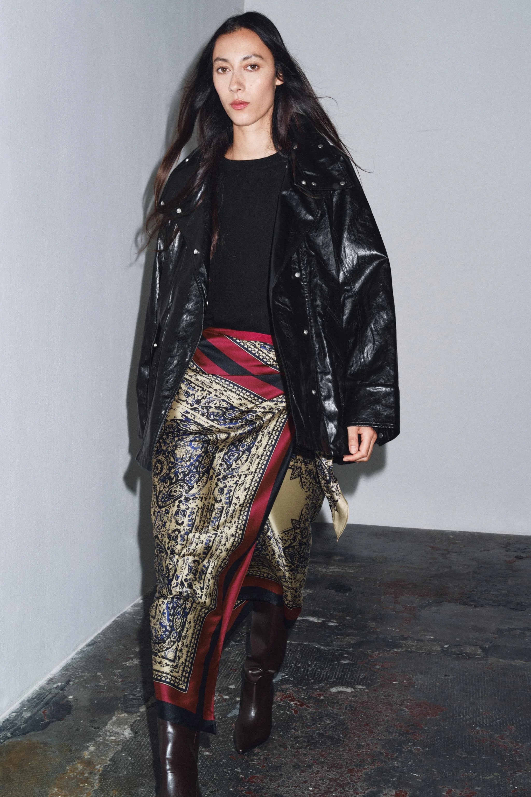 کت زنانه براق از کالکشن ZW