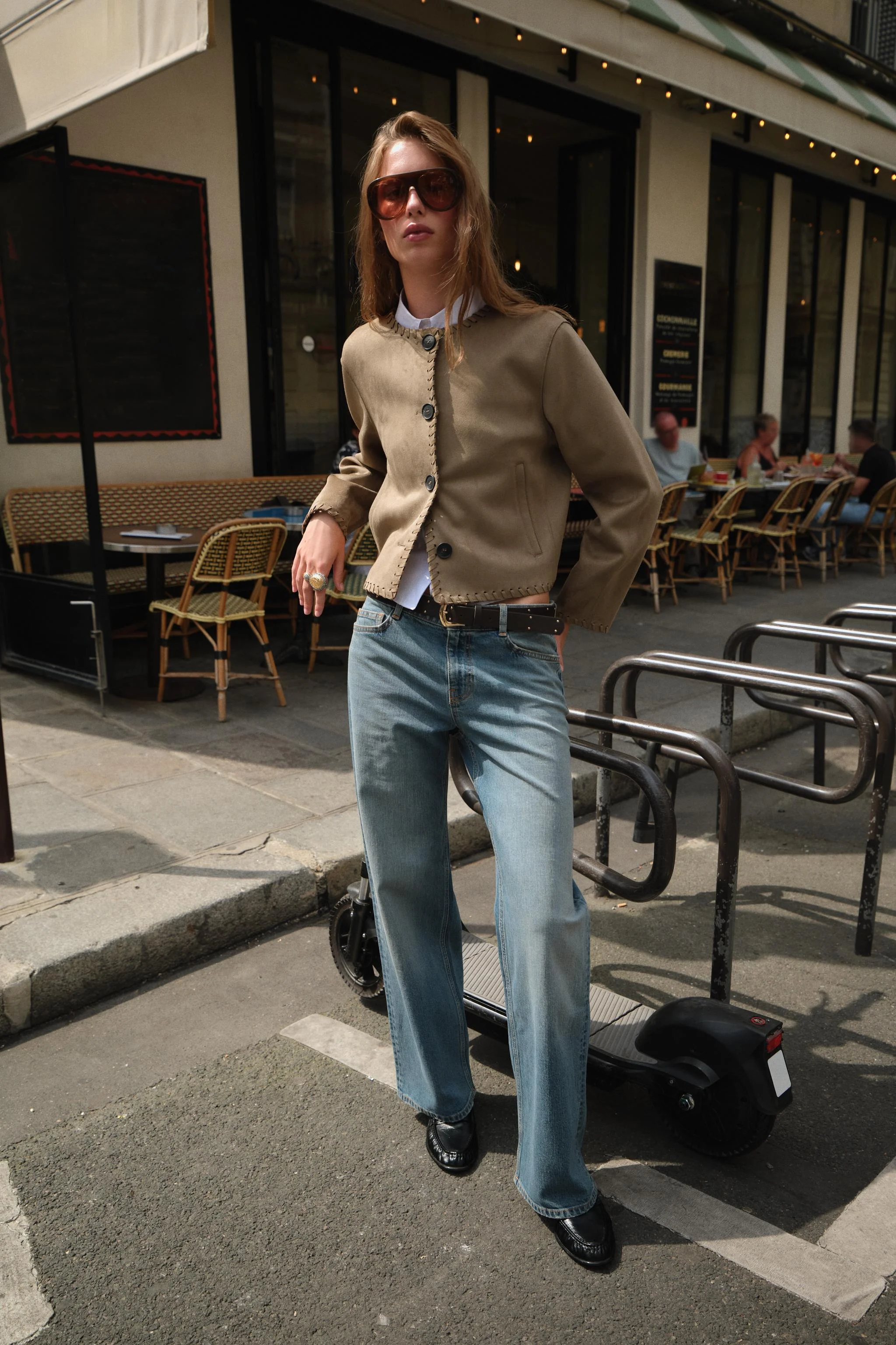 کت با طرح جیر و تزیینات بافت