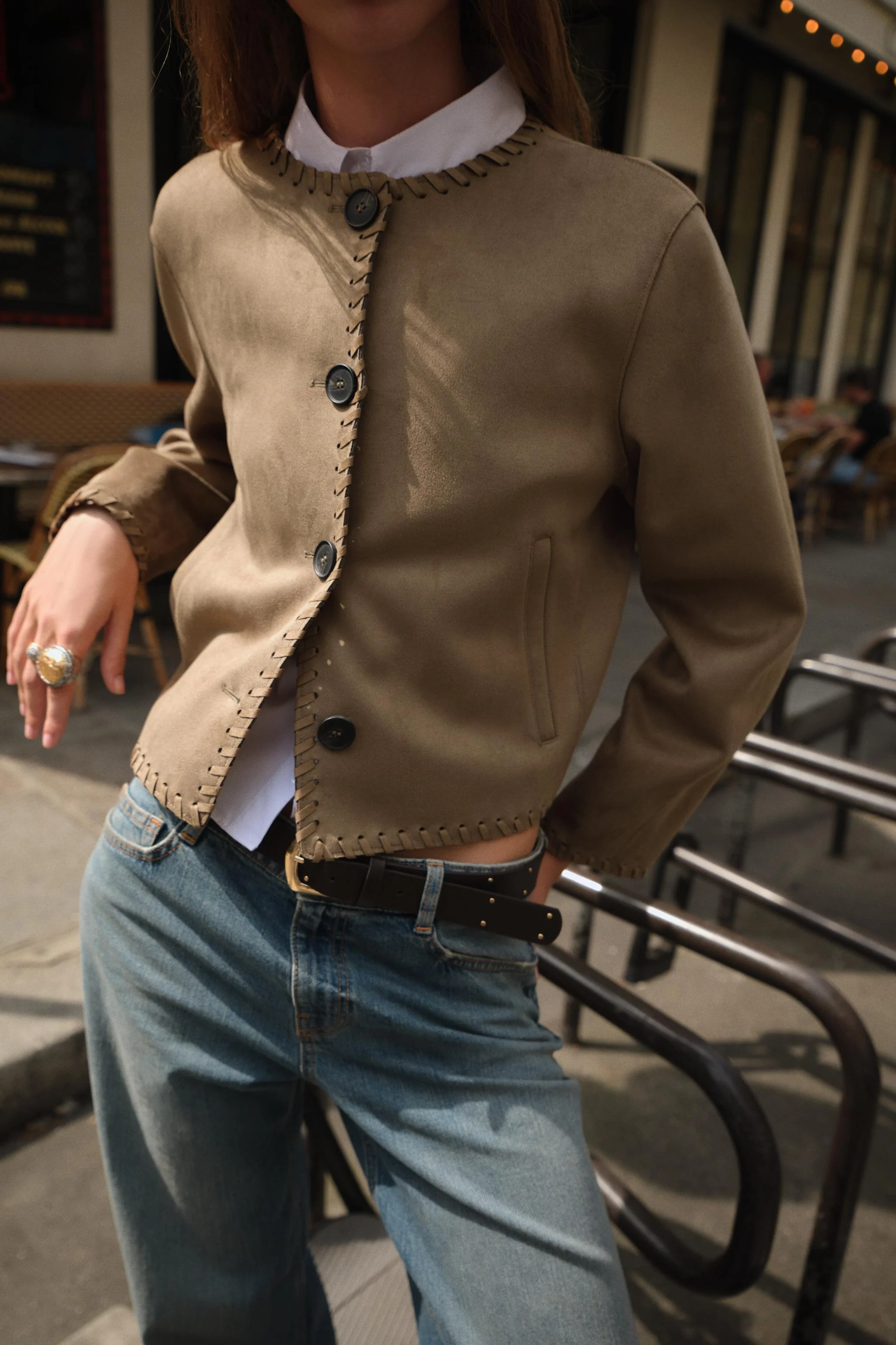 کت با طرح جیر و تزیینات بافت کت با طرح جیر و تزیینات بافت