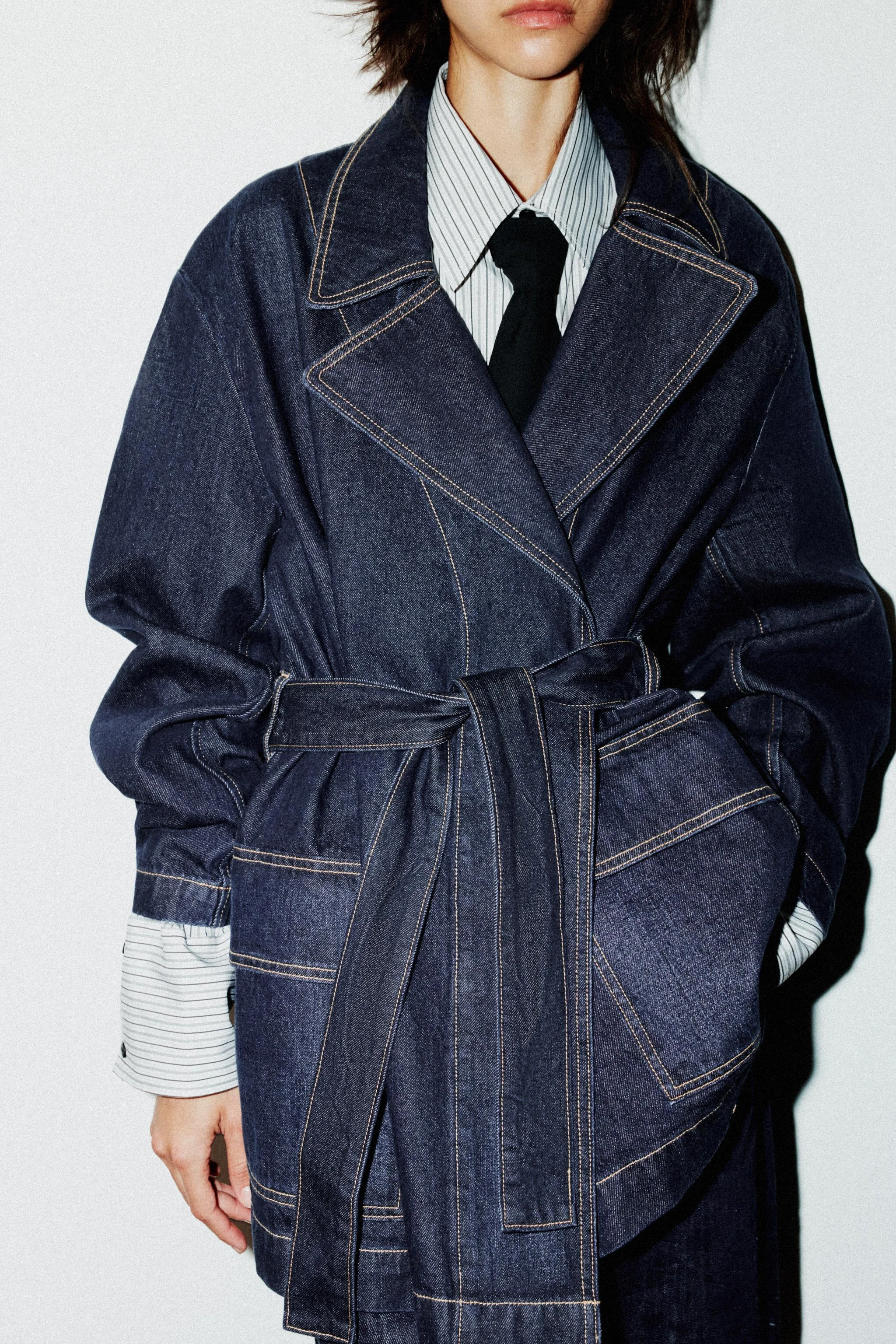 کت جین کوتاه تی آر اف کت جین کوتاه تی آر اف