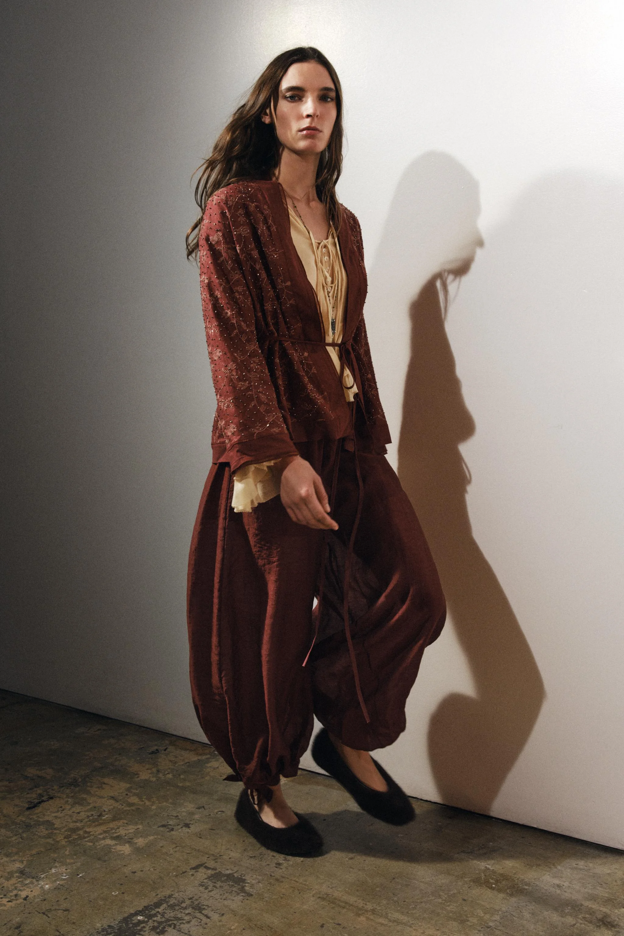 کیمونو بافت ترکیبی کتان گلدوزی شده ZW COLLECTION