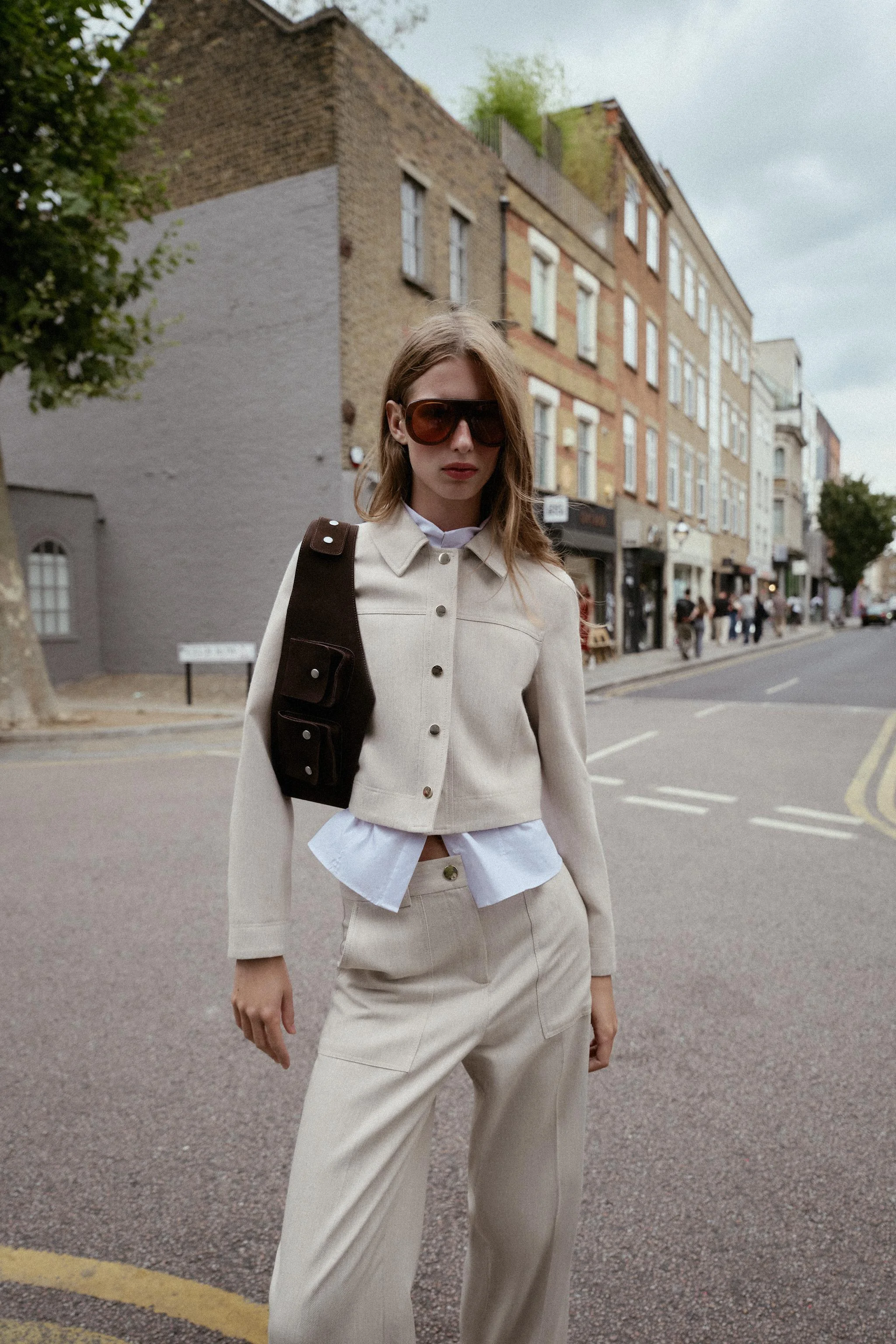 کت با دوخت تزئینی