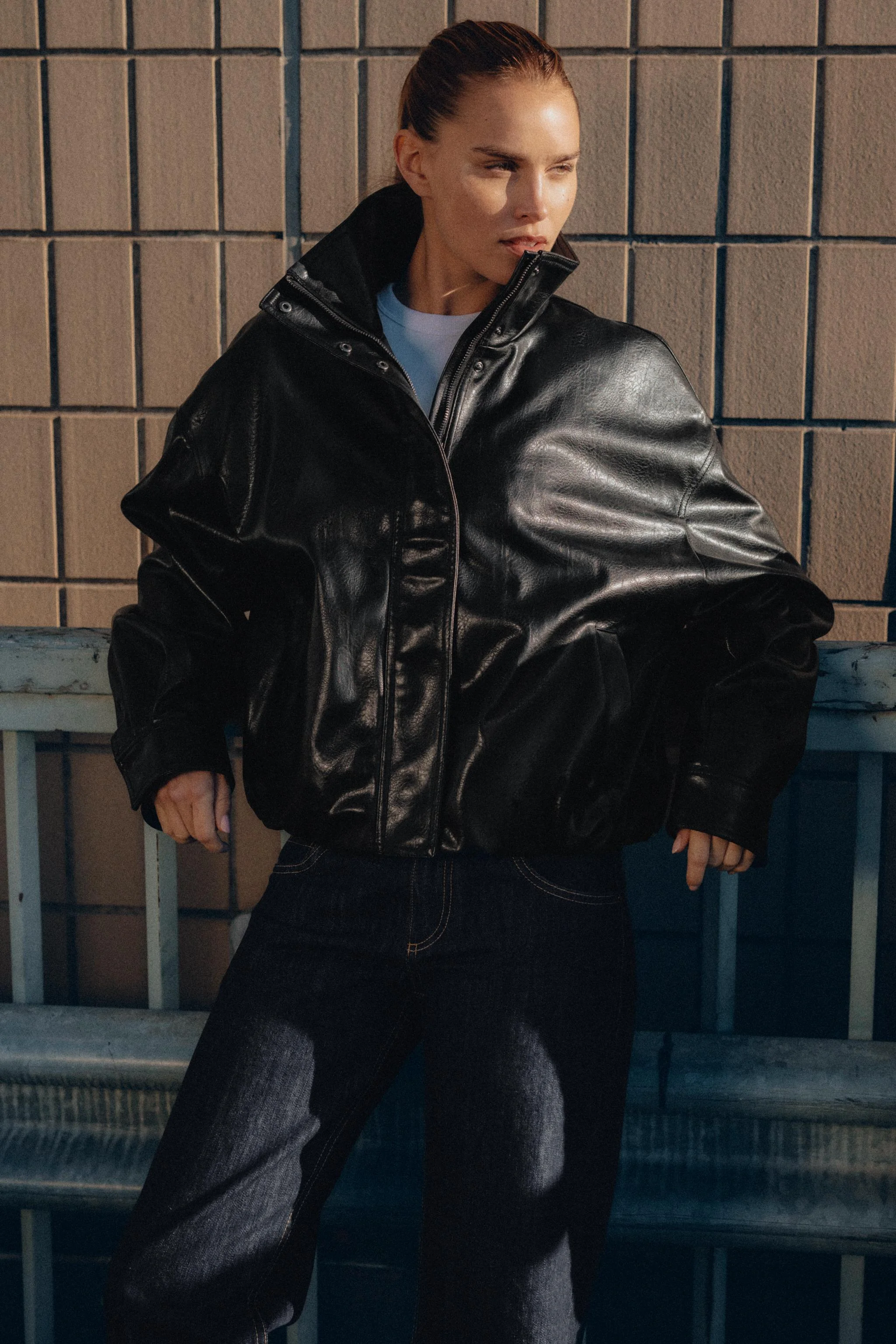 کت حجیم چرم مصنوعی