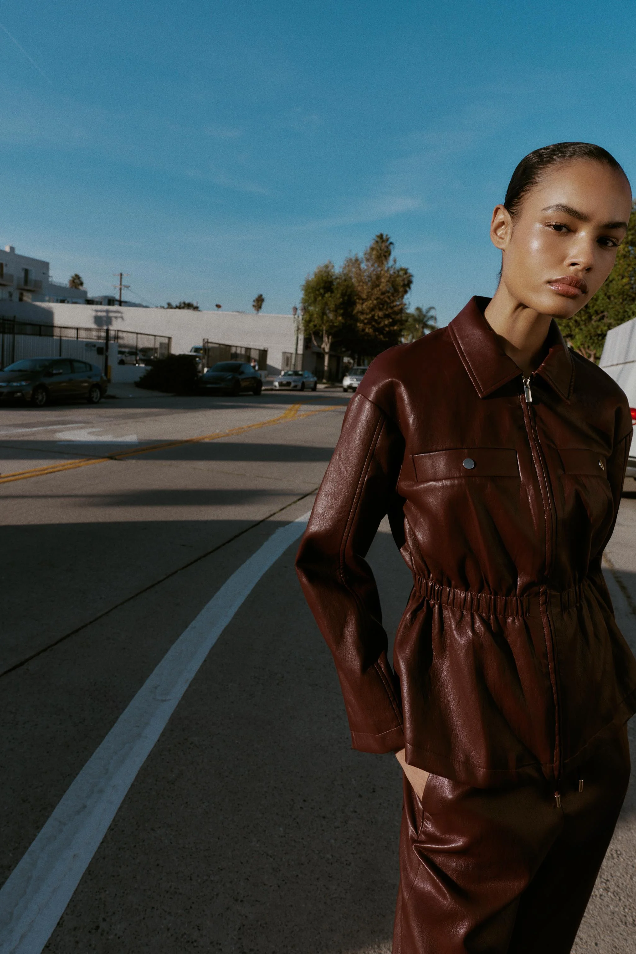 کت چرمی مصنوعی با کمر کشی