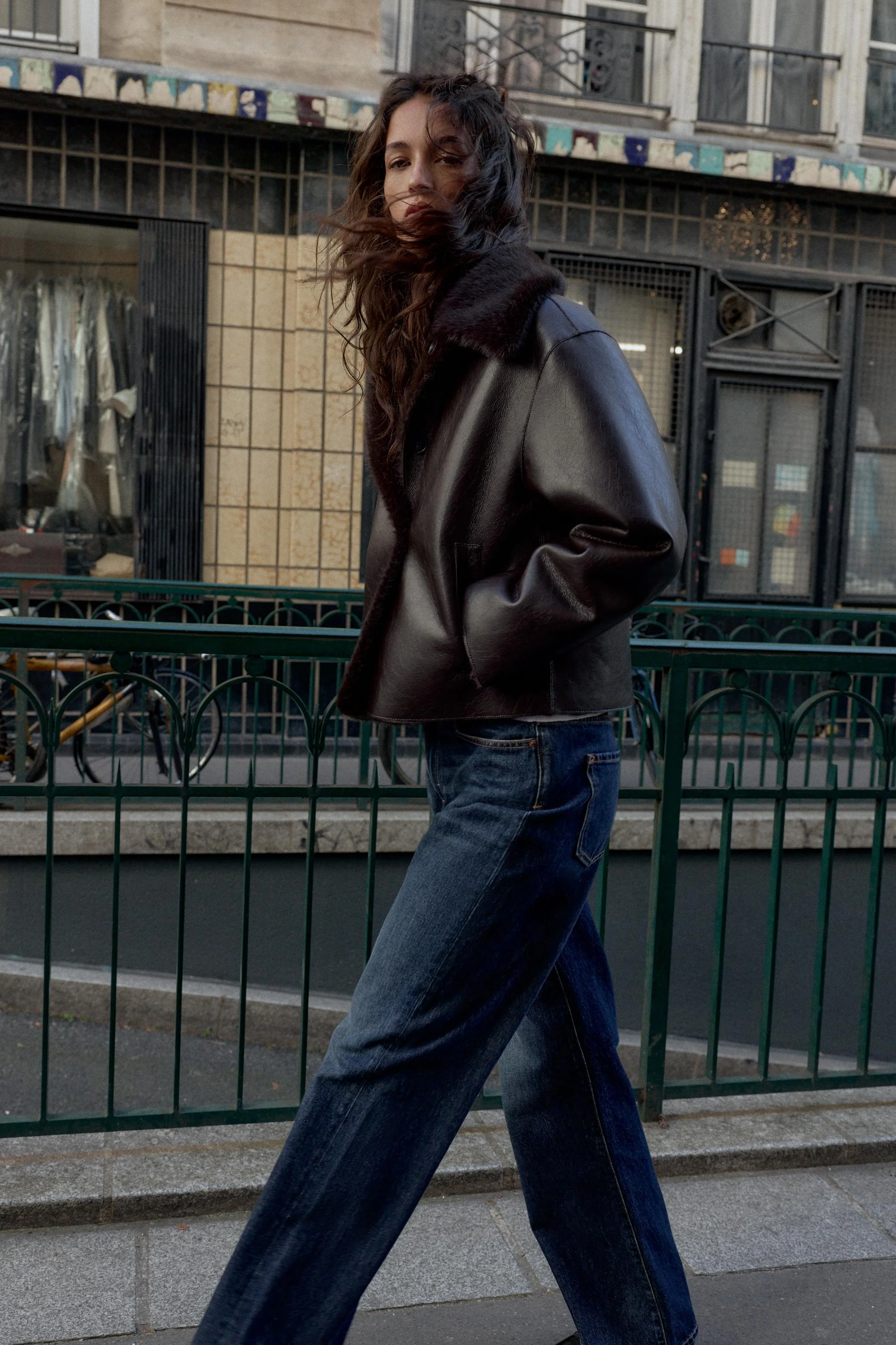 کت چرمی مصنوعی دو طرفه و برگشت پذیر