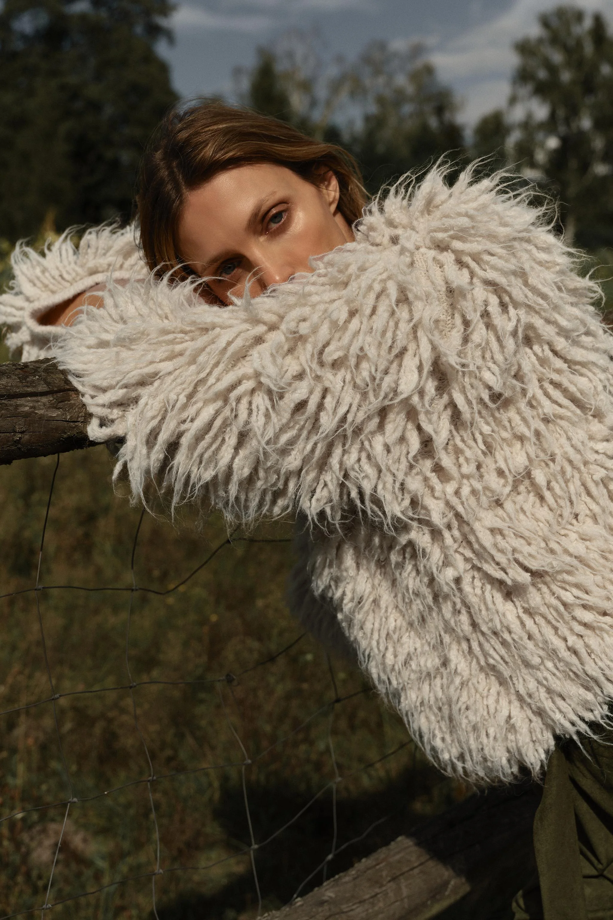 کاردیگان یقه گرد آستین بلند با حاشیه منگوله دار