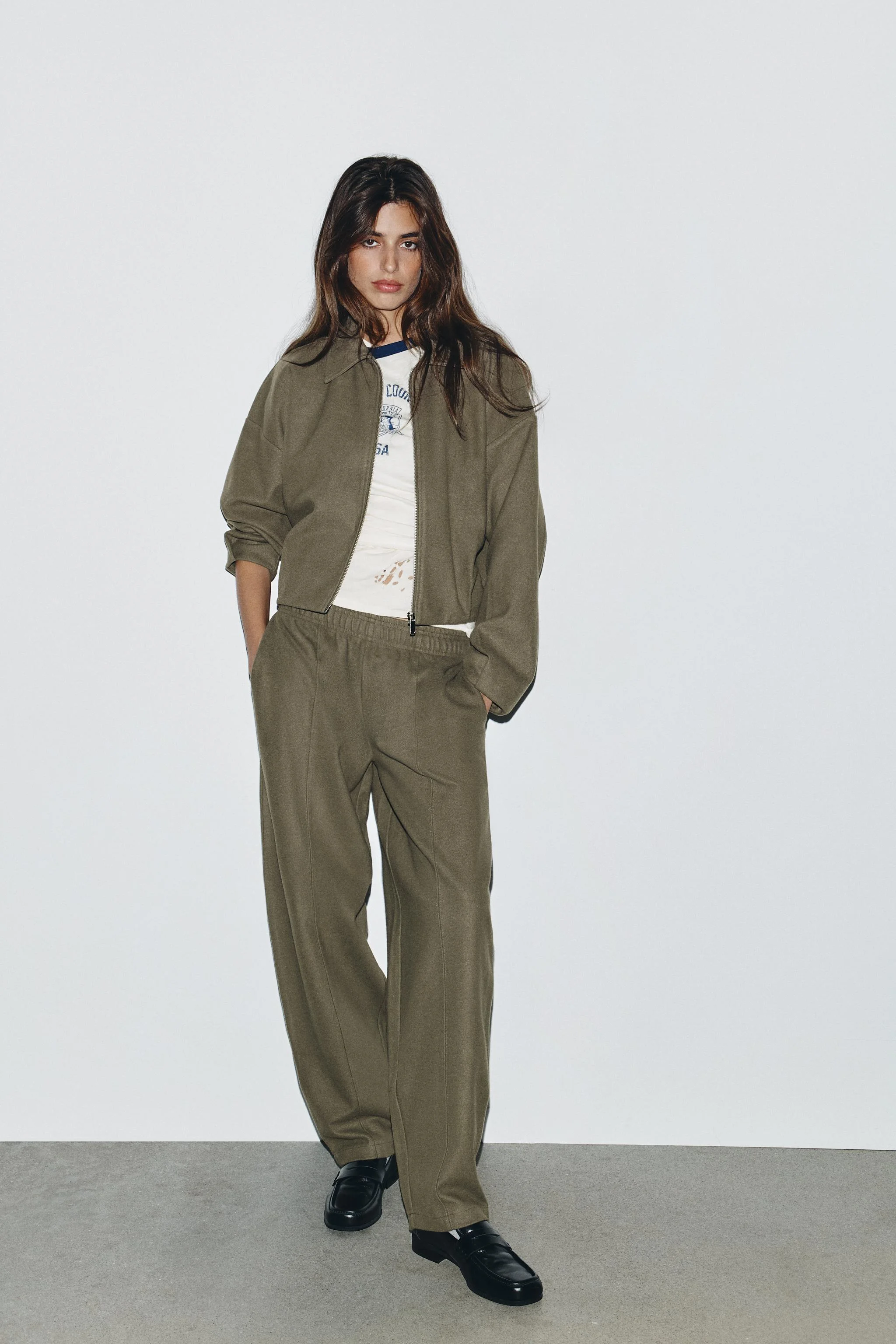 کاپشن خلبانی زیپدار نرم کاپشن خلبانی زیپدار نرم