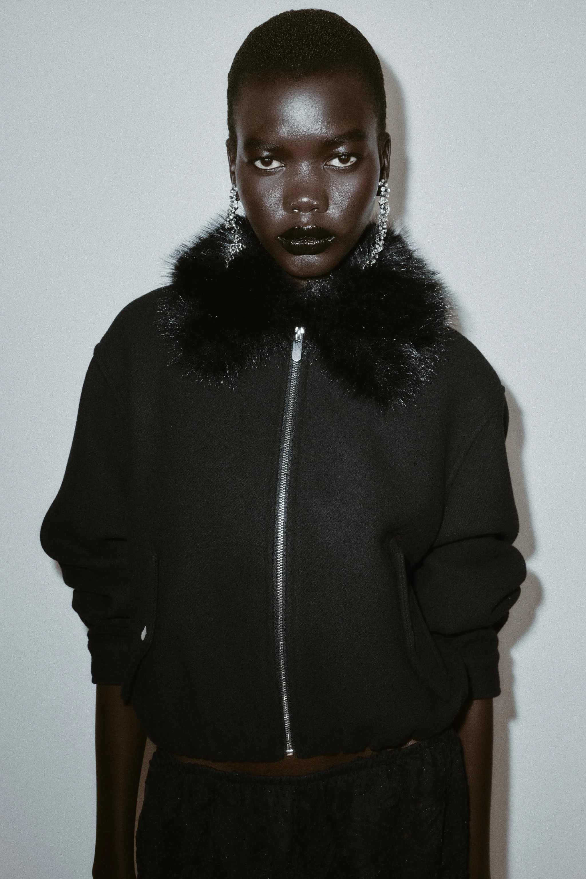 کاپشن خلبانی با یقه خز مصنوعی