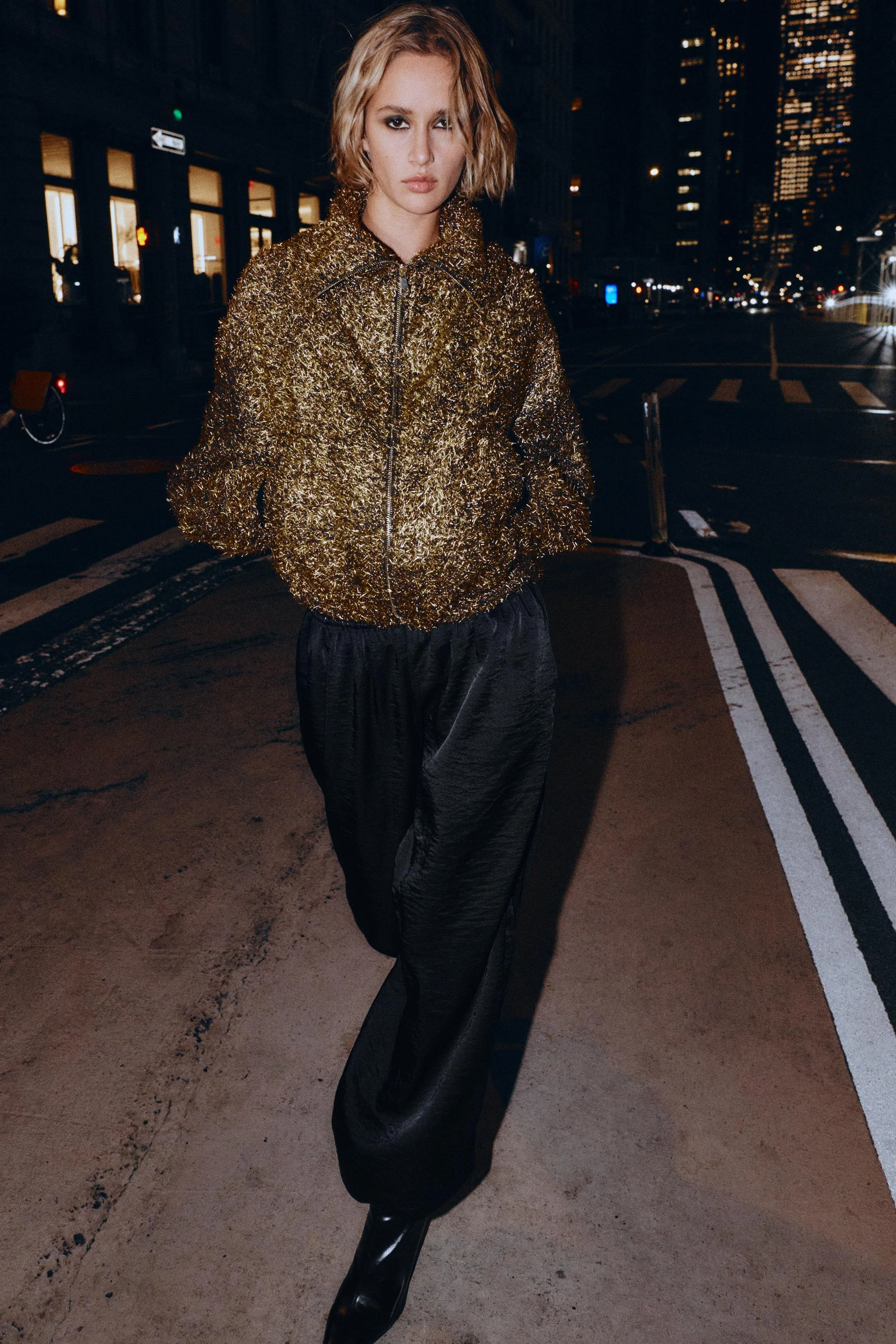 ژاکت خلبانی با نخ فلزی ژاکت خلبانی با نخ فلزی