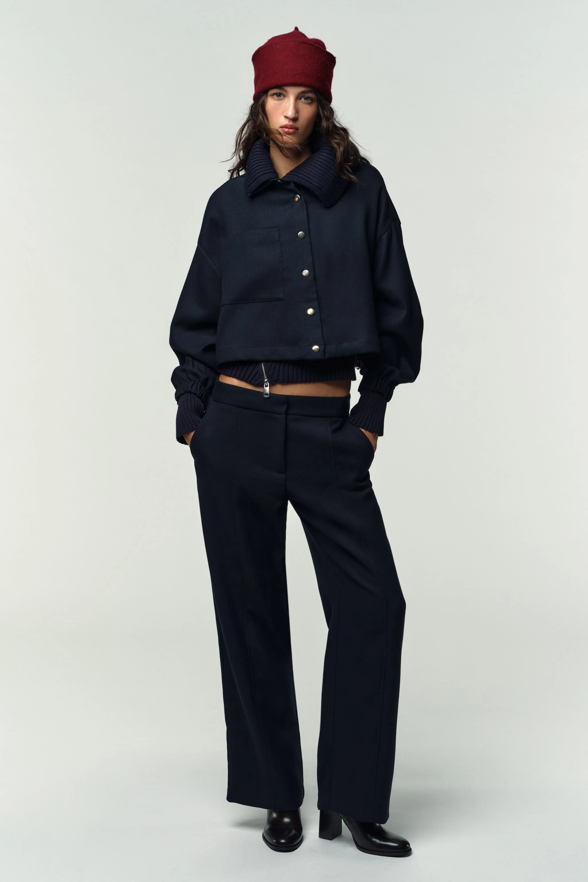 کاپشن خلبانی بادکنکی کوتاه کاپشن خلبانی بادکنکی کوتاه