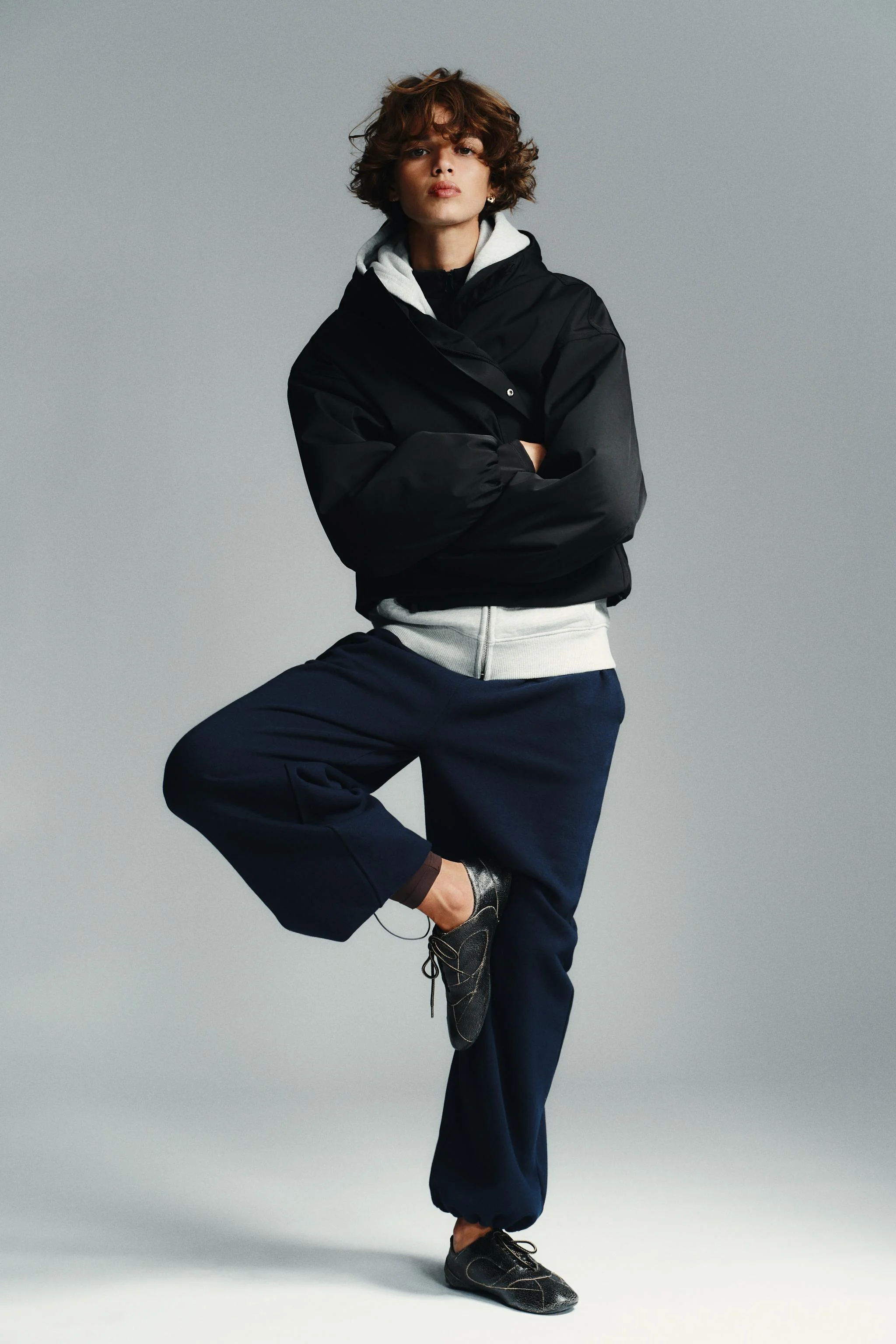 آنوراک کلاه دار ضد آب و ضد باد