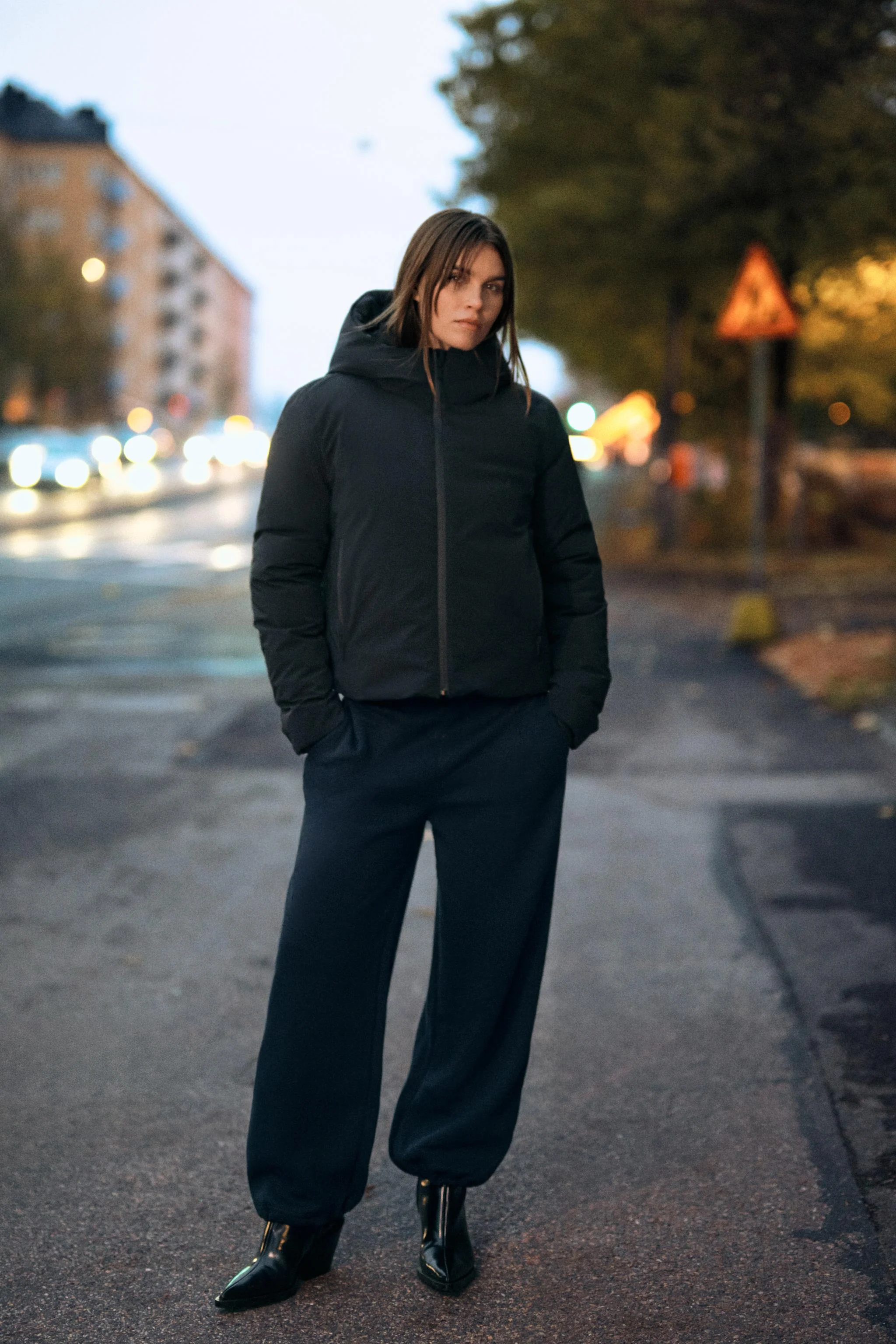 آنوراک کلاه دار ضد آب و ضد باد