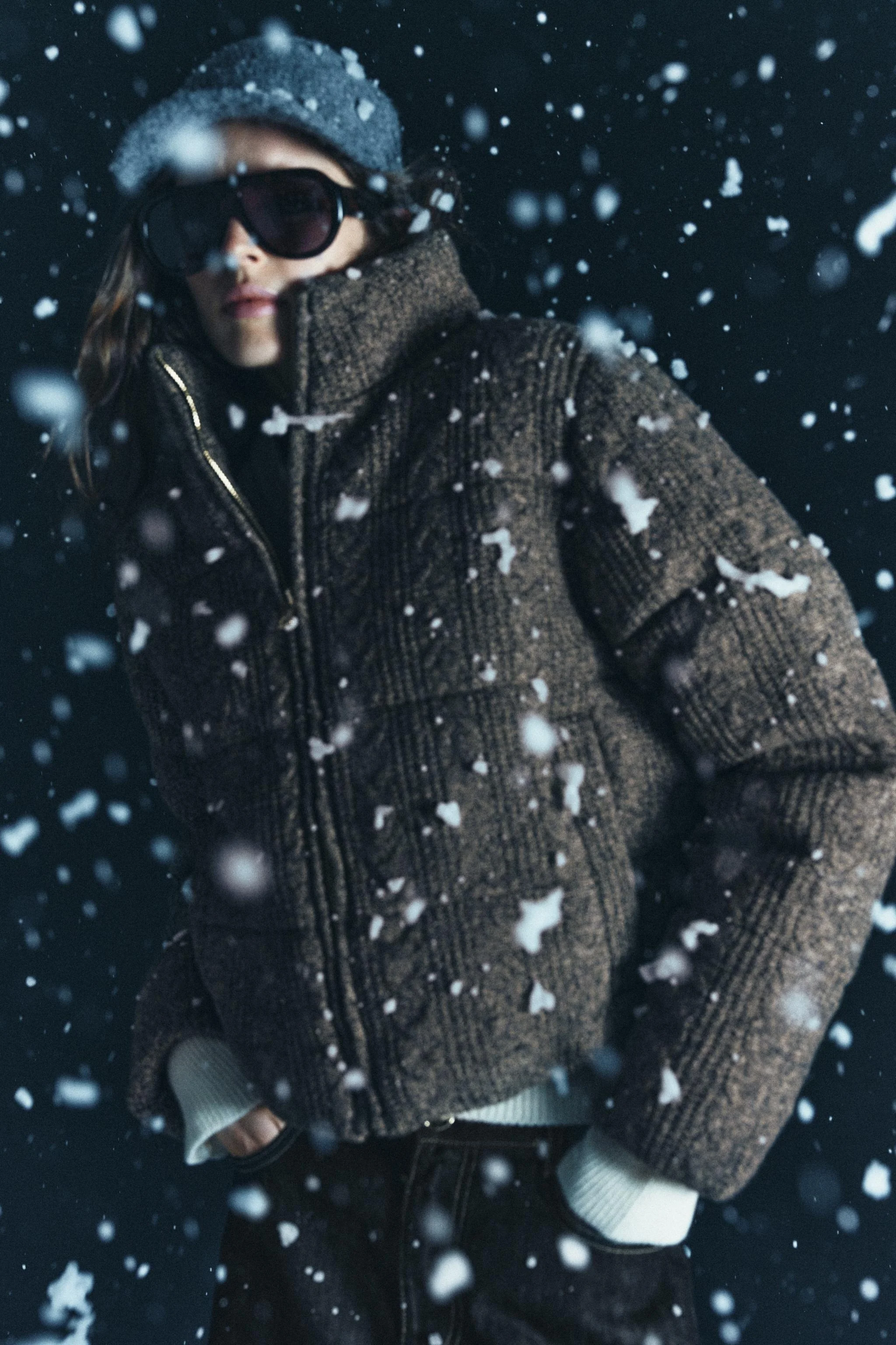 آنوراک بافت کابلی و عایق حرارتی