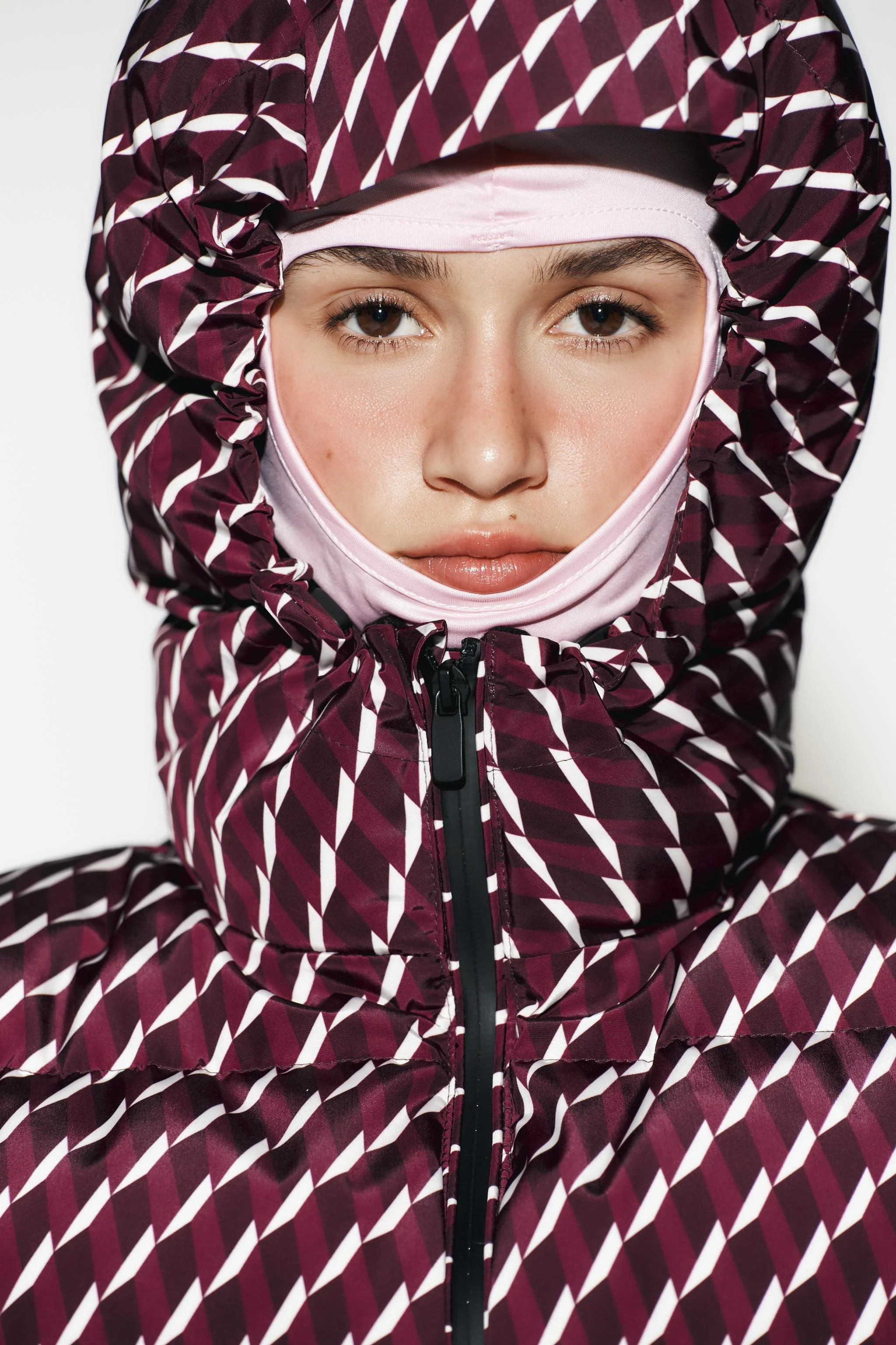 کاپشن پفی ضدآب و ضد باد با تکنولوژی RECCO®، مجموعه اسکی