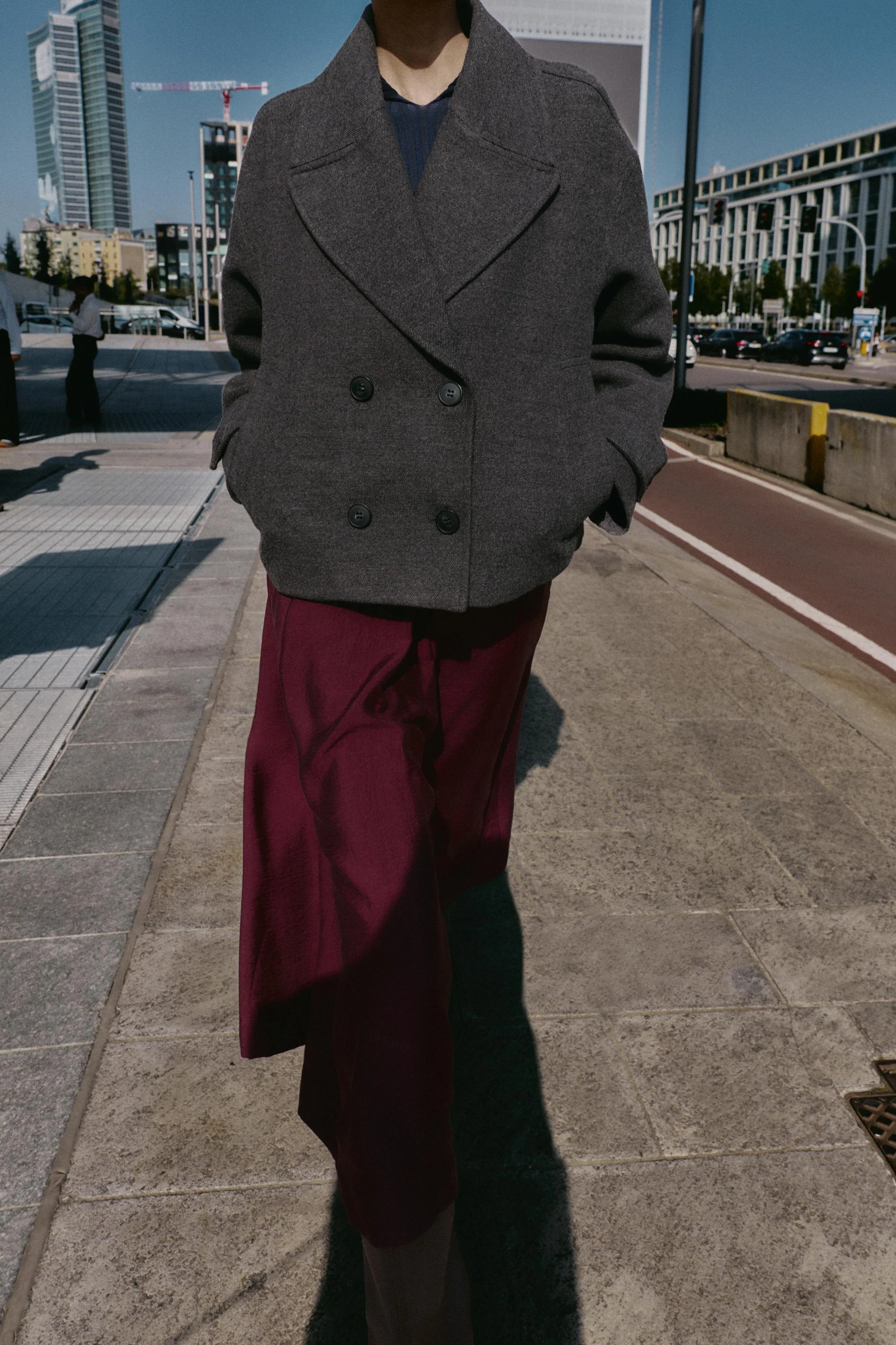 کت کوتاه دکمه دوبل نرم