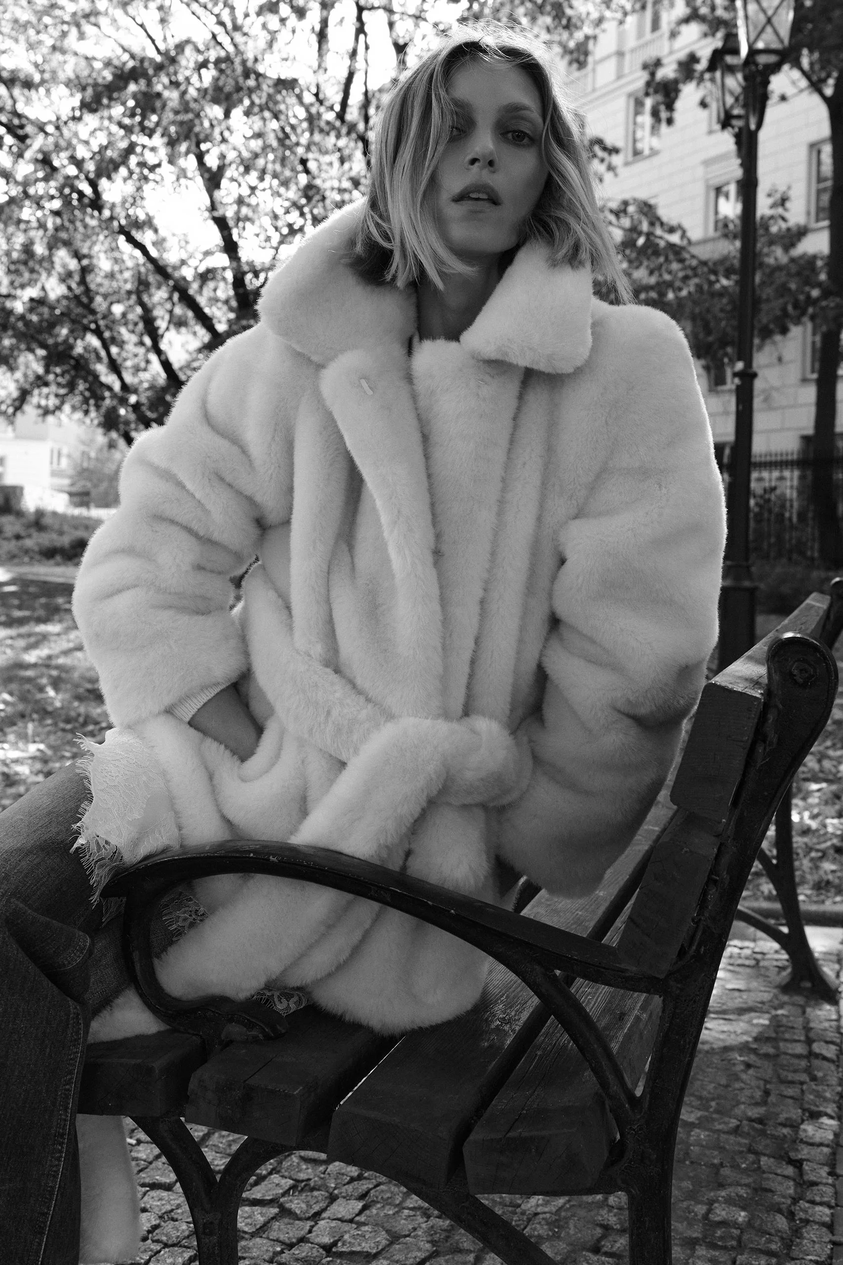 کت کمربنددار خز مصنوعی مجموعه ZW