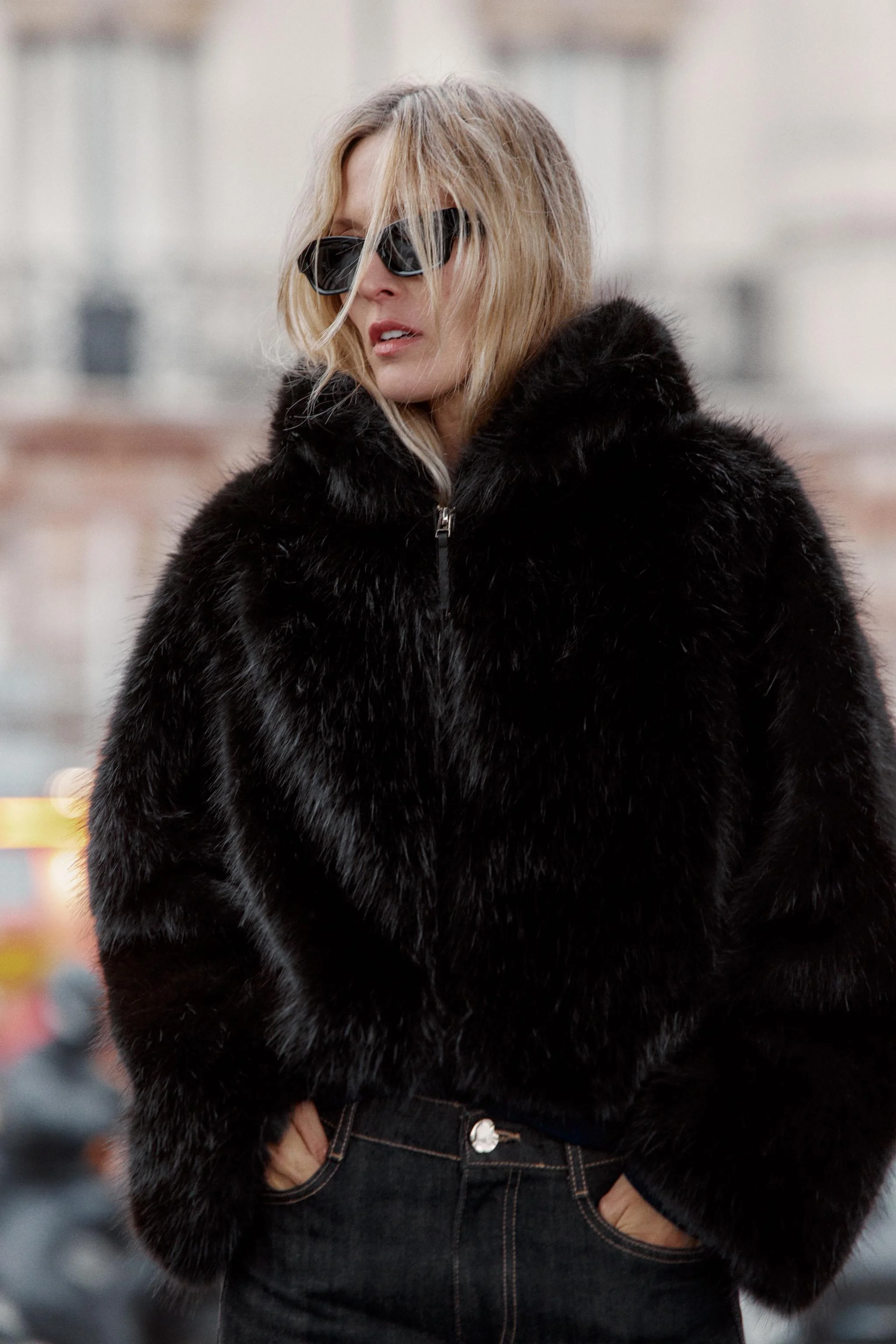 کت کوتاه کلاه دار با خز مصنوعی