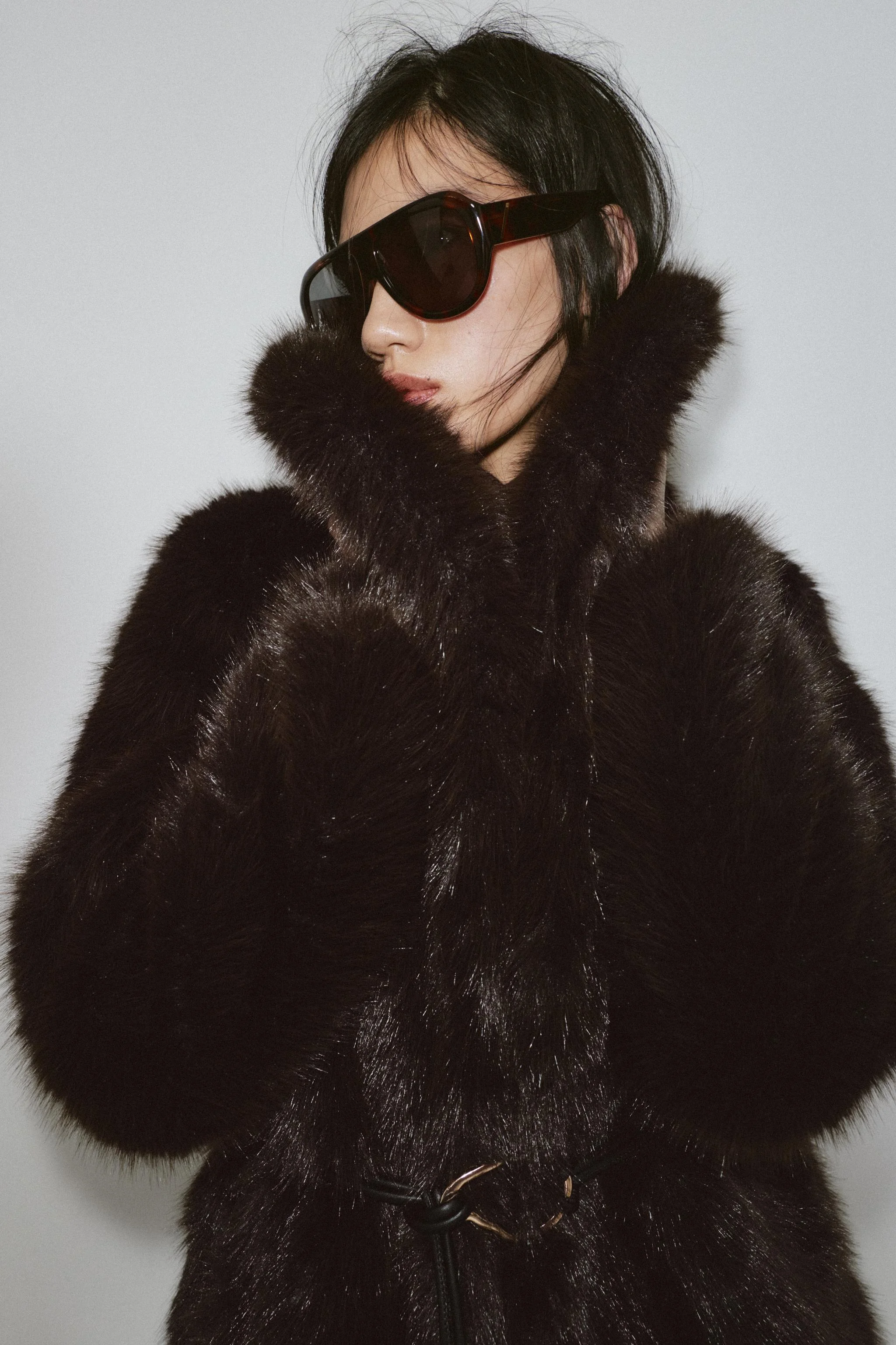 کت کمربنددار خز مصنوعی