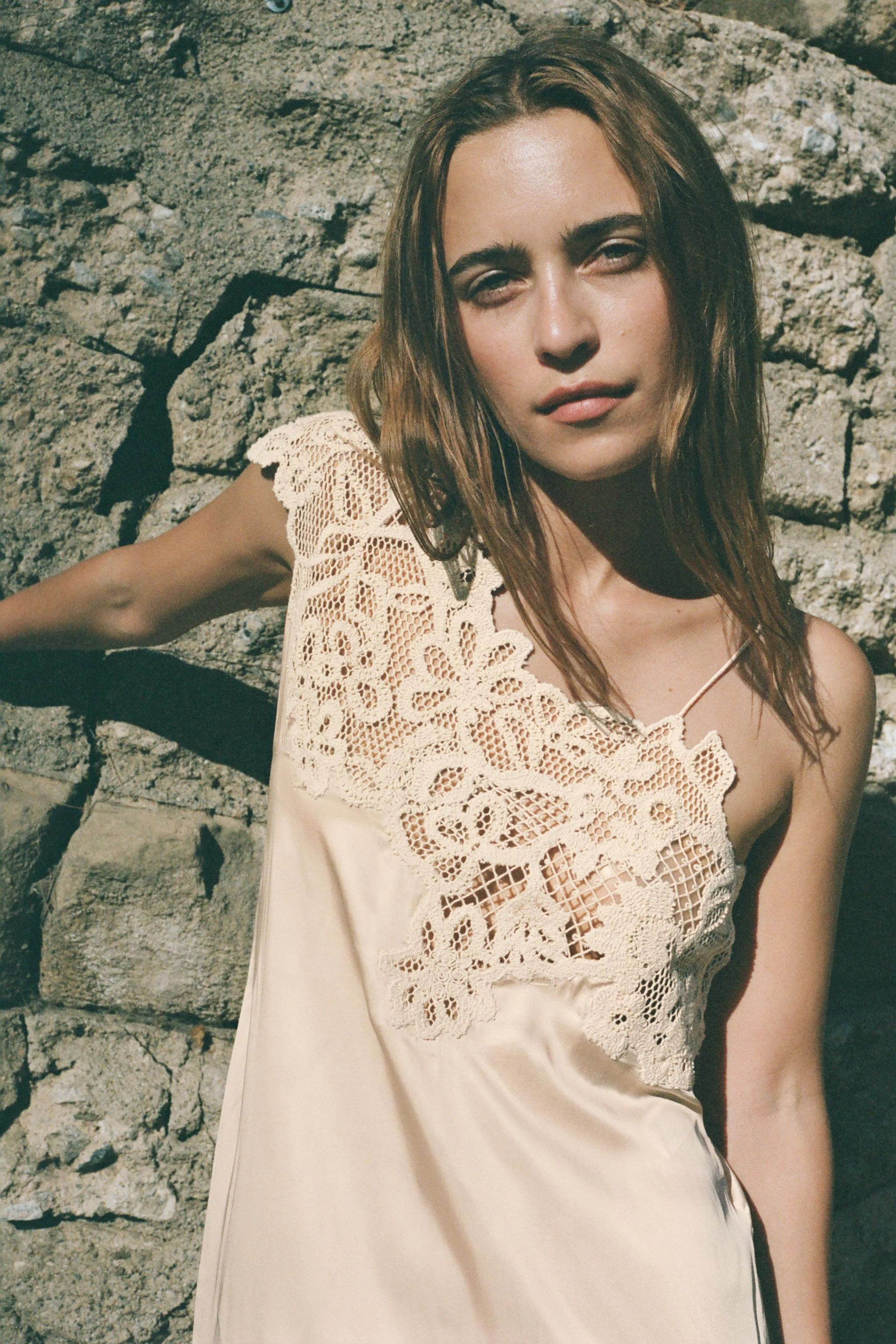 پیراهن میدی قلاب بافی نامتقارن نسخه محدود