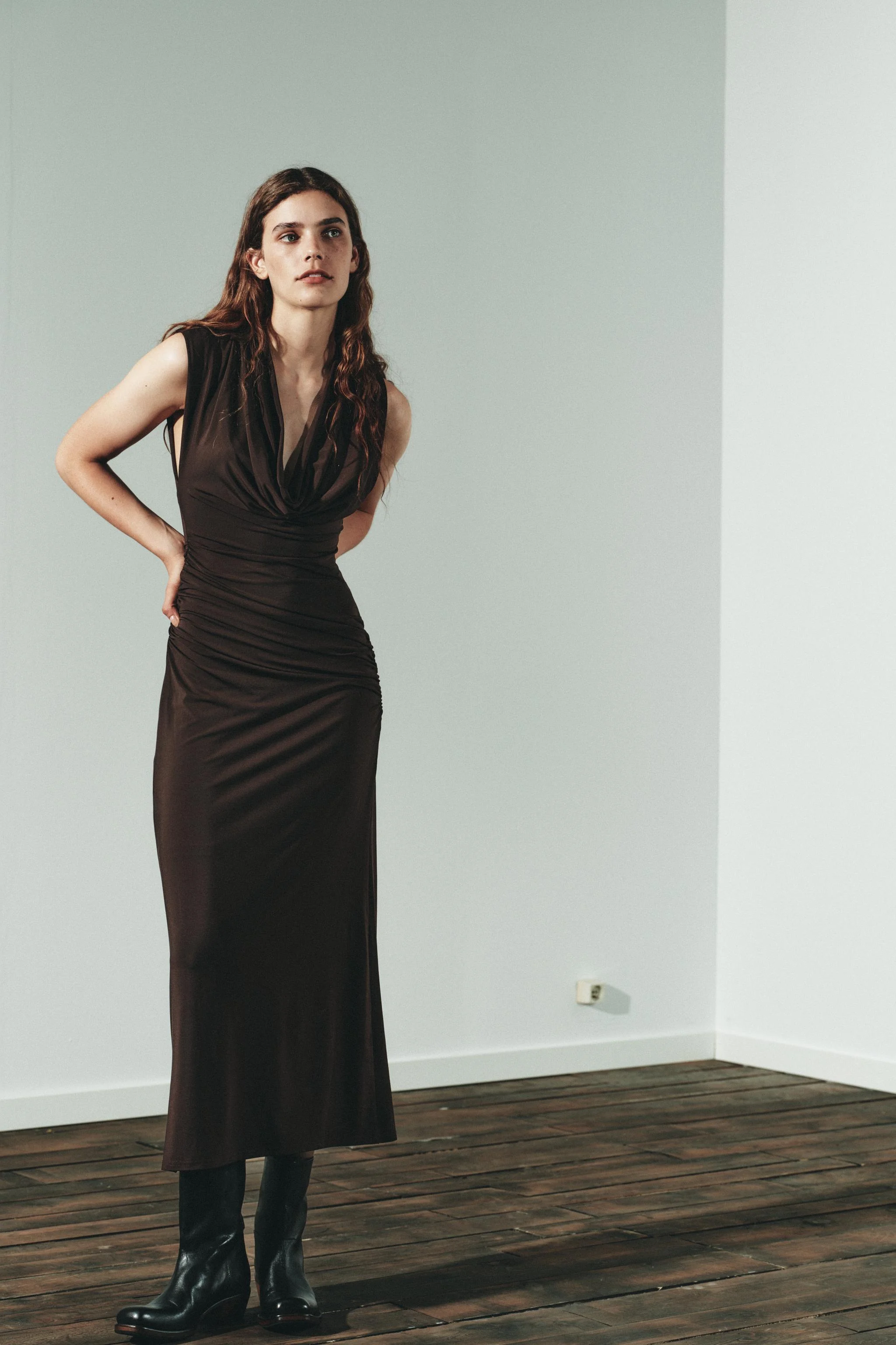 پیراهن میدی جمع شده