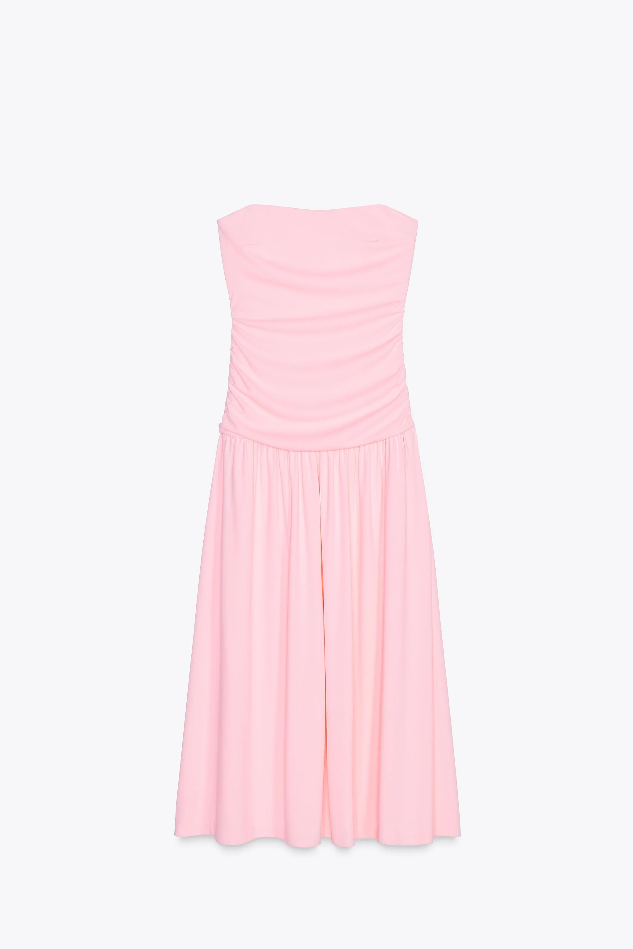 پیراهن میدی یقه صاف و سرشانه‌های باز. دارای جزئیات چین‌دار. دارای زیپ مخفی در پهلو.