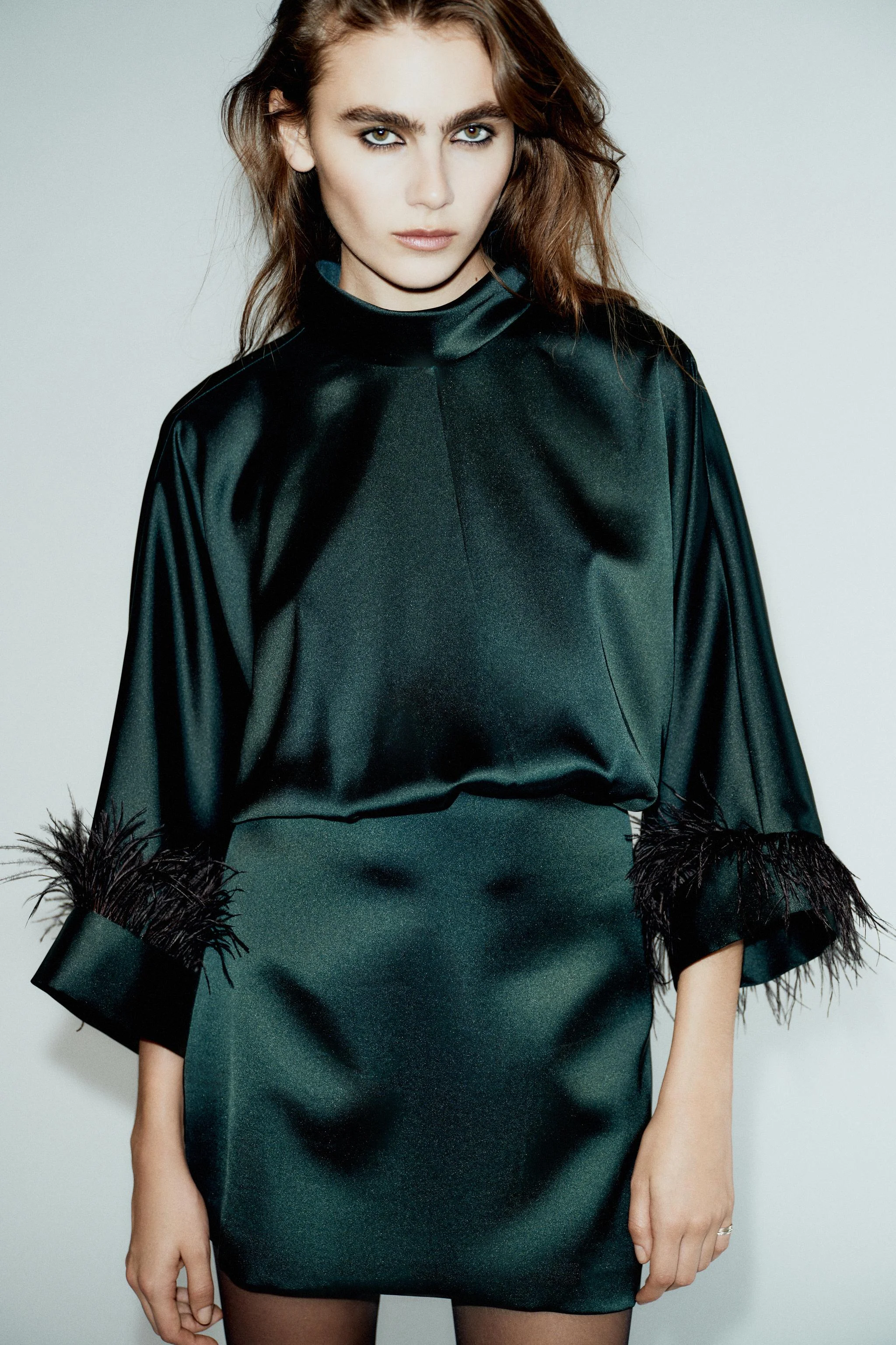 پیراهن کوتاه ساتن پردار