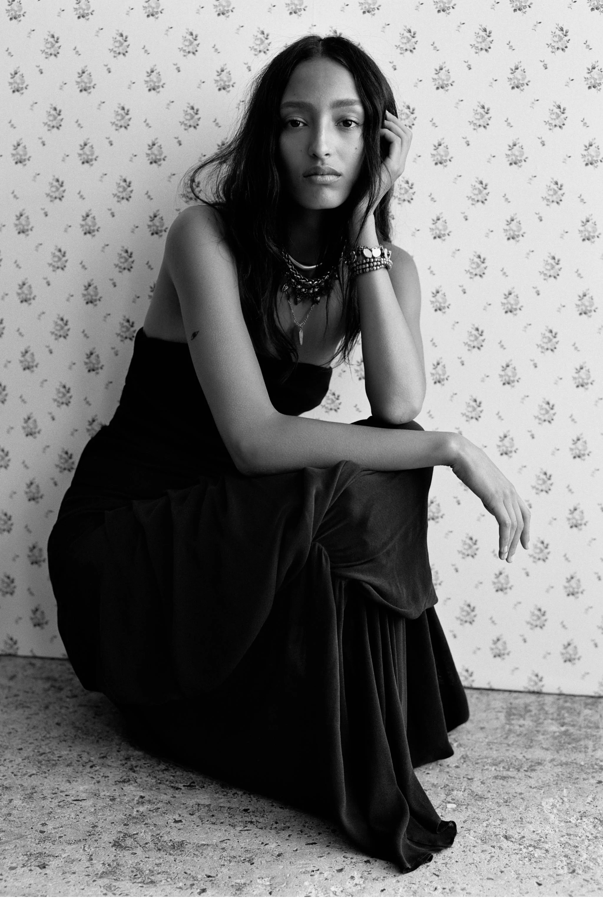 پیراهن بلند بدون بند با پارچه آویزان، نسخه محدود